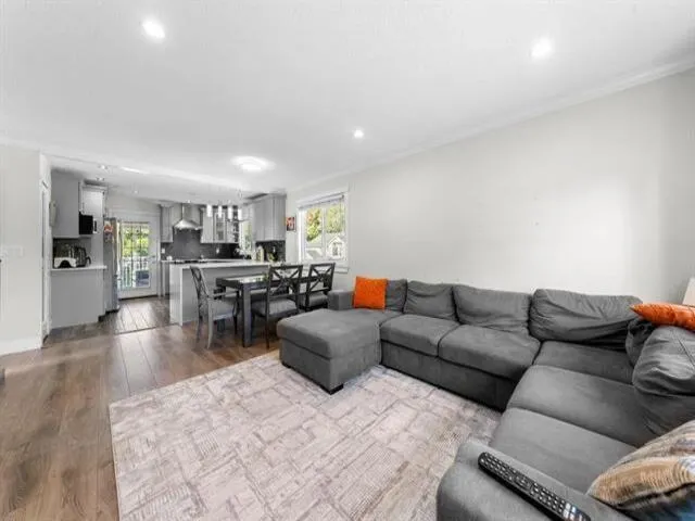 20709 120b Avenue