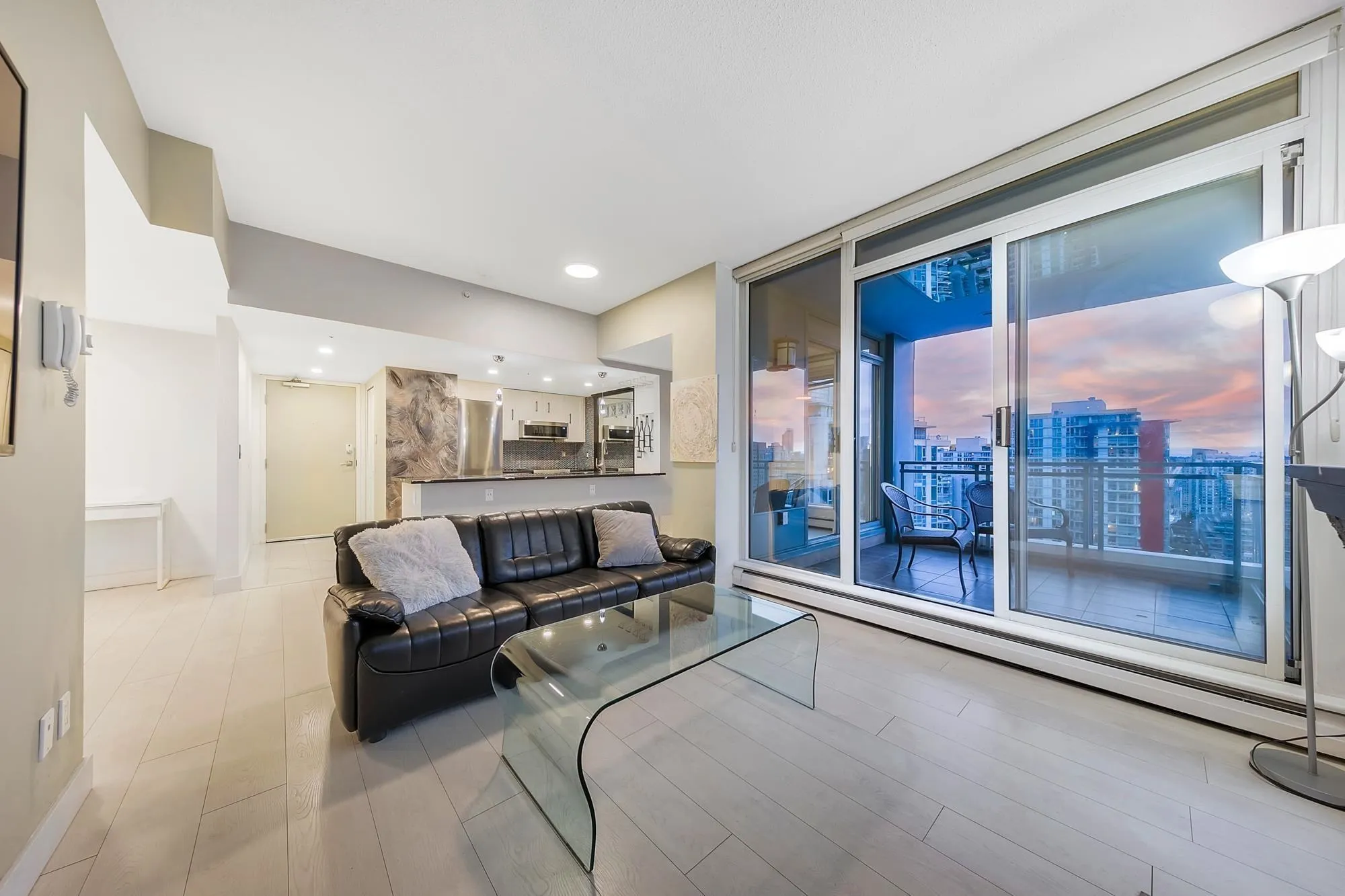 183 Keefer Place
