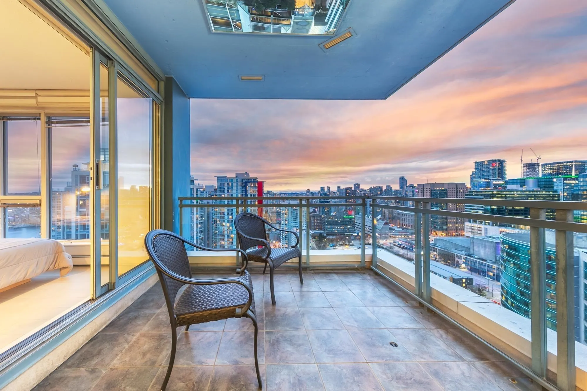 183 Keefer Place