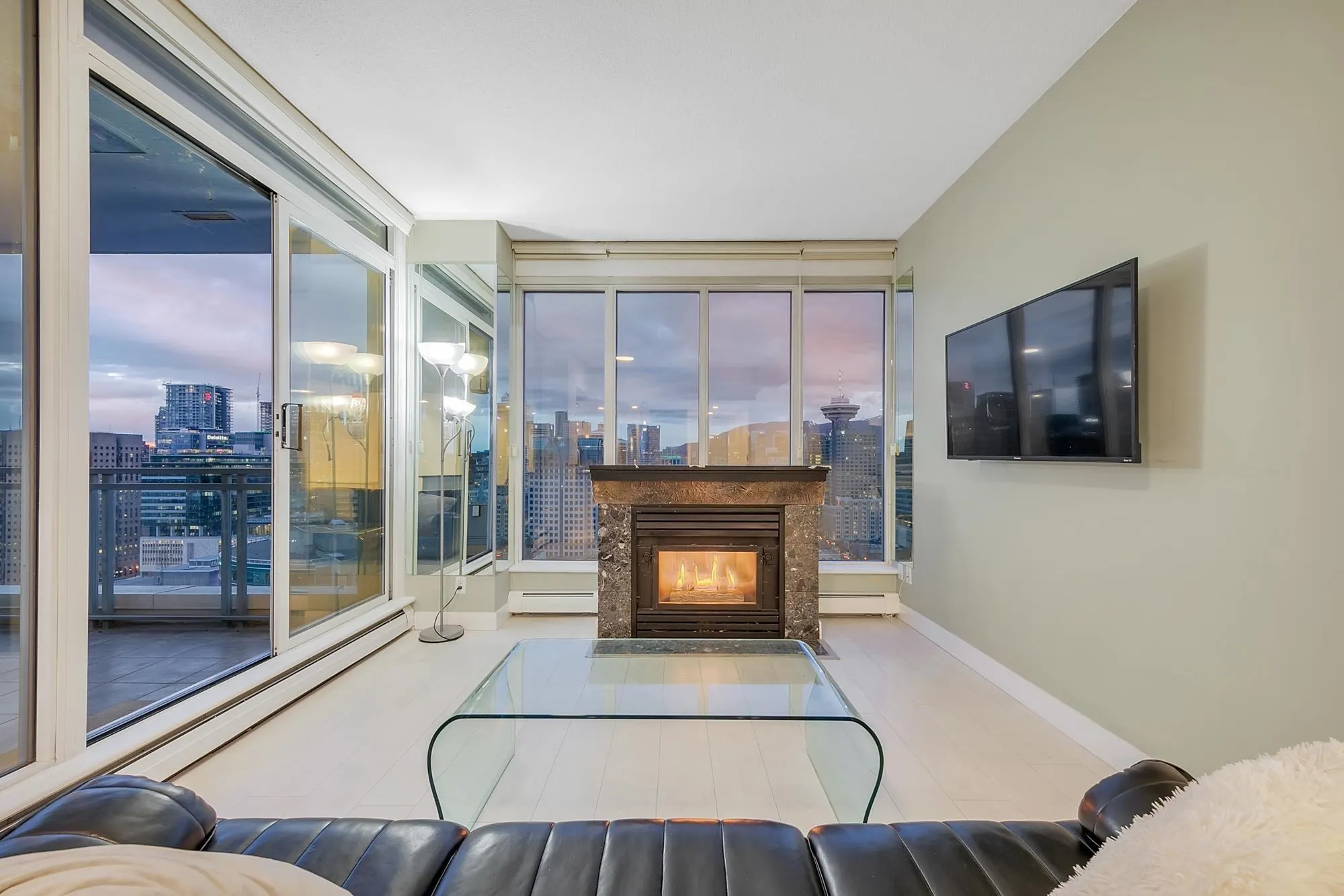 183 Keefer Place