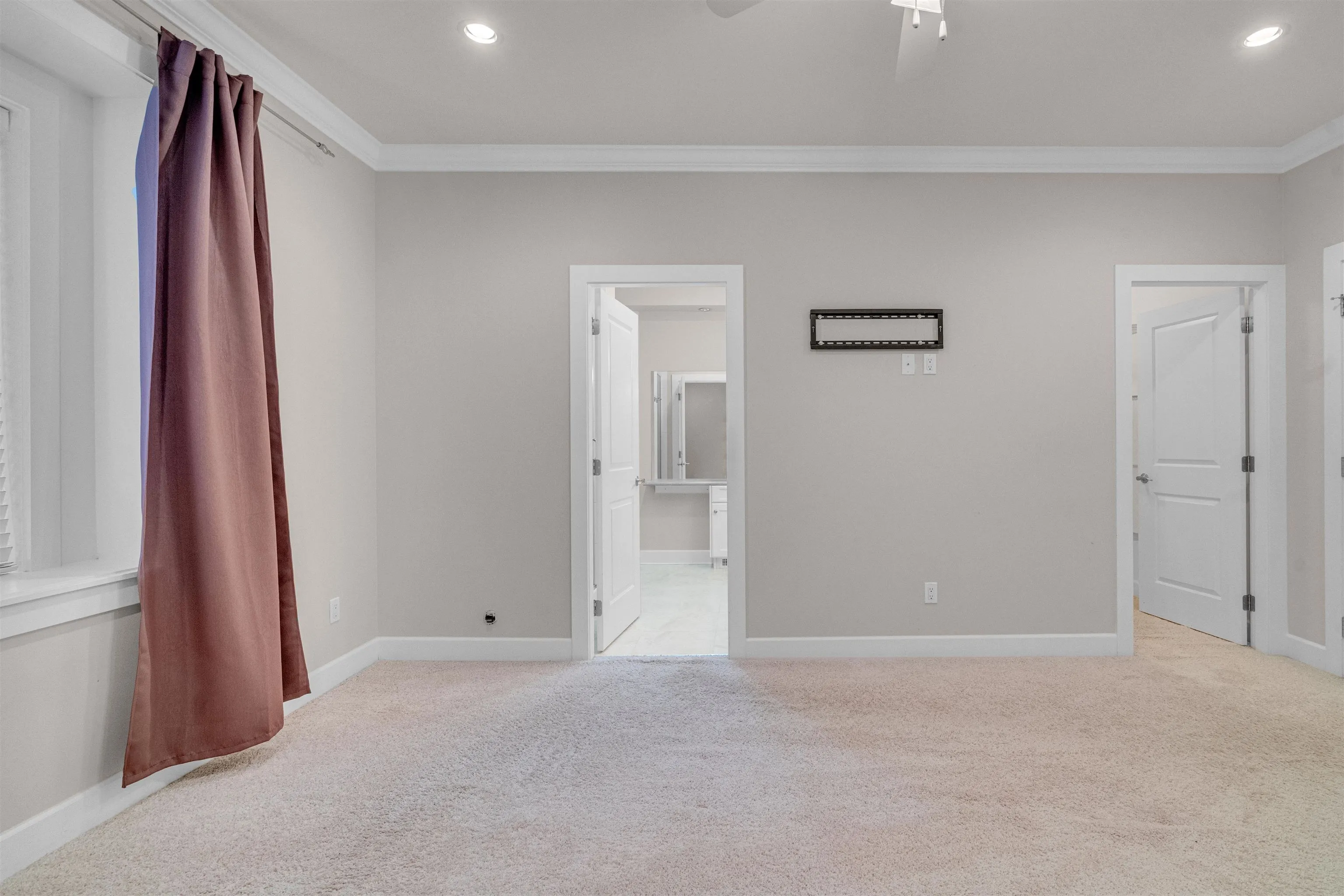 14063 91a Avenue
