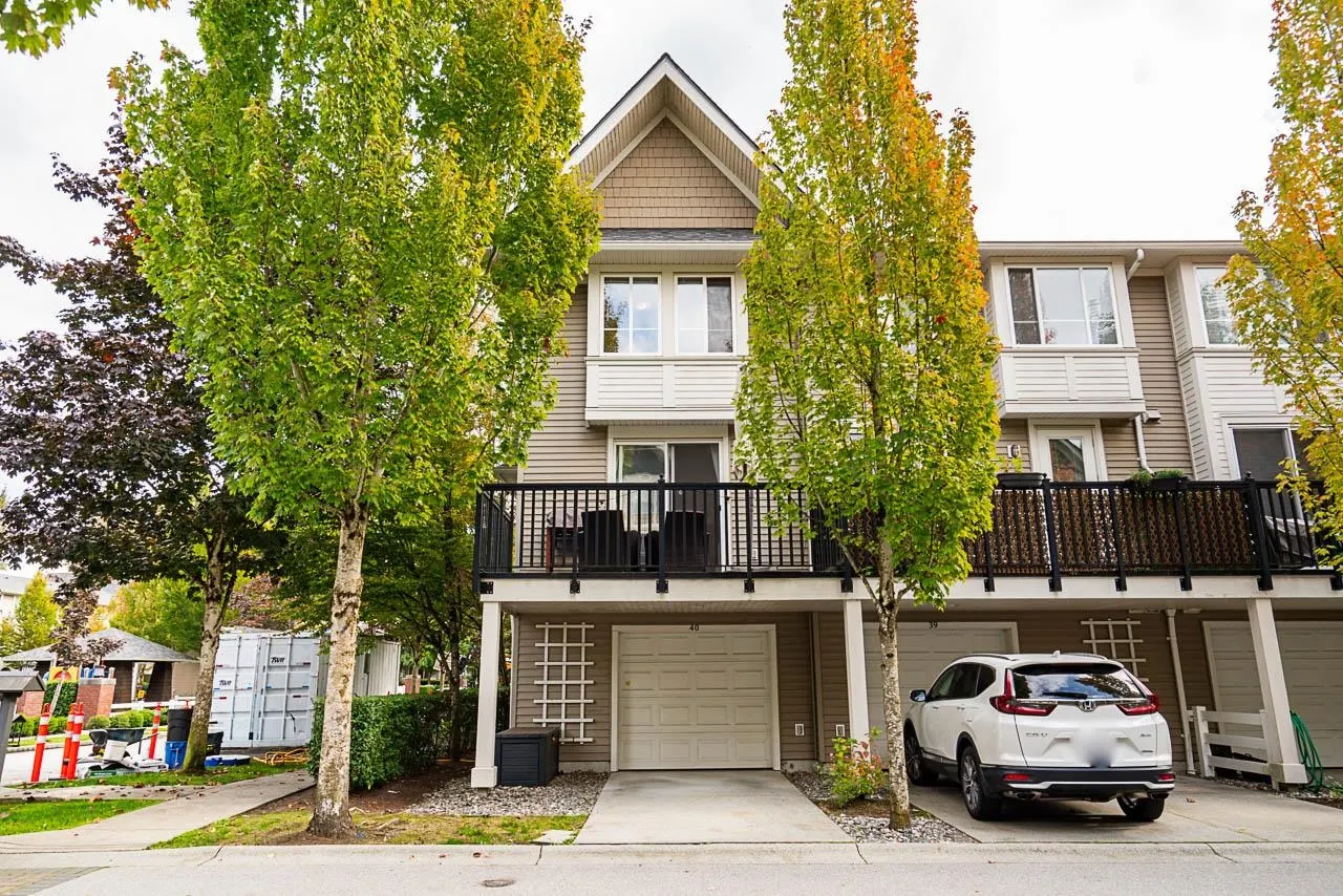 40 2418 Avon Place