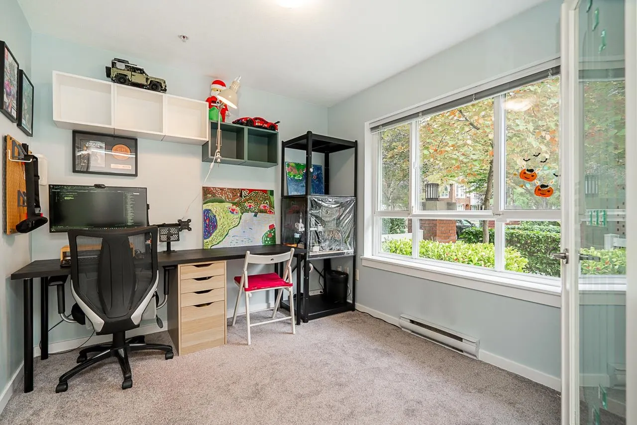 40 2418 Avon Place