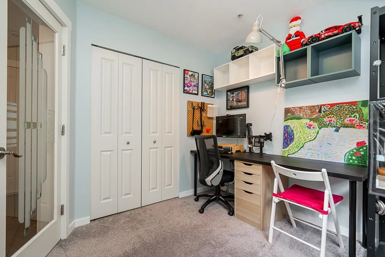 40 2418 Avon Place