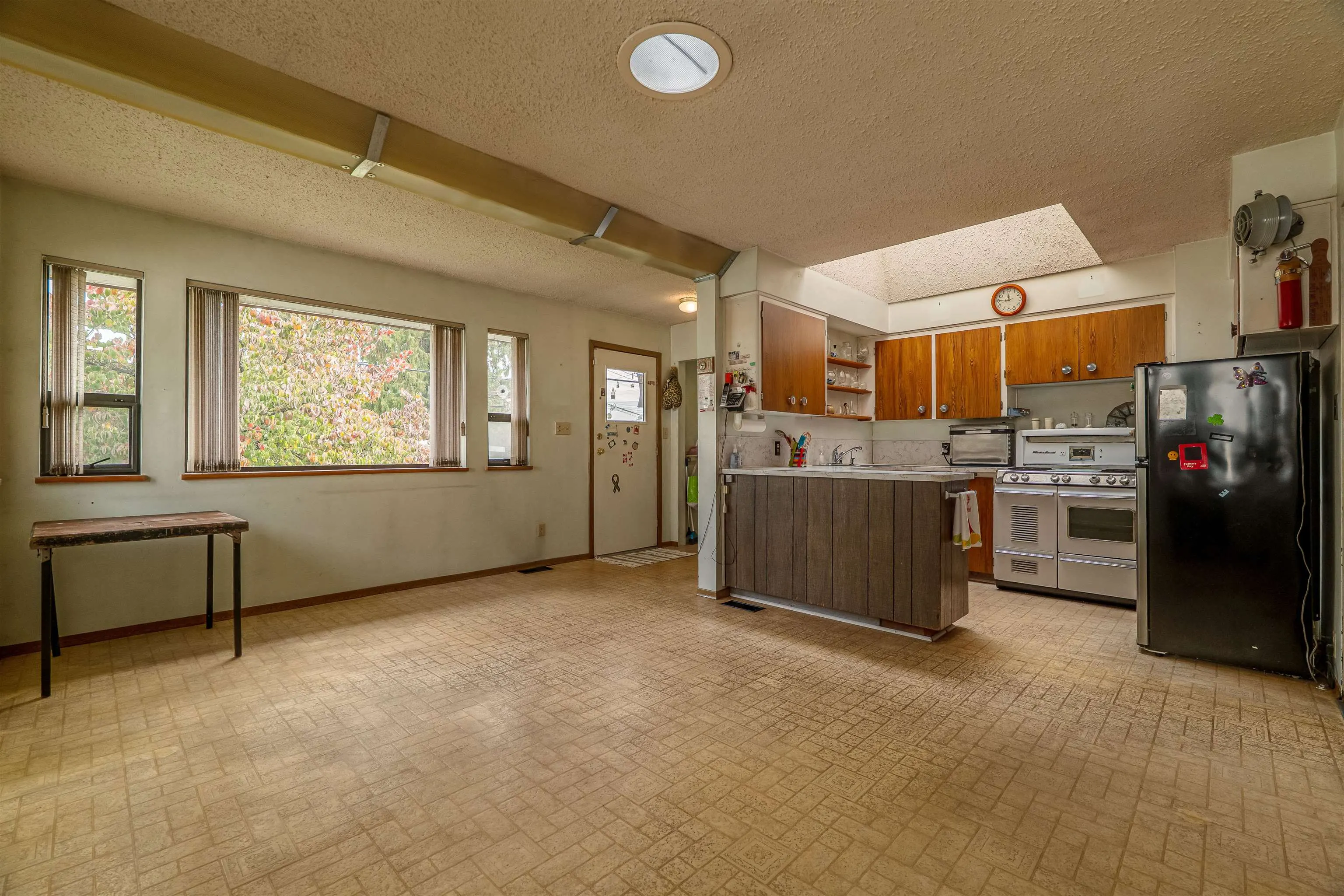 4638 Royal Oak Avenue