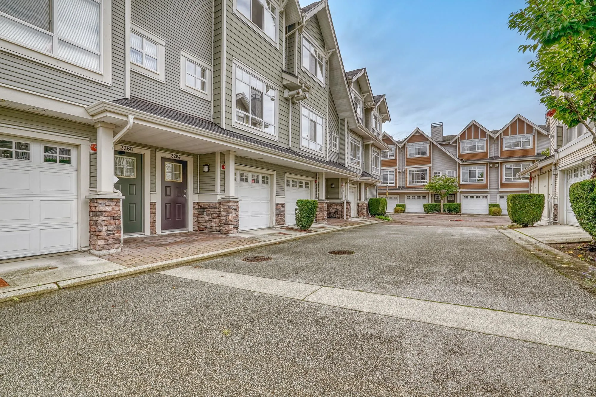 3264 Clermont Mews