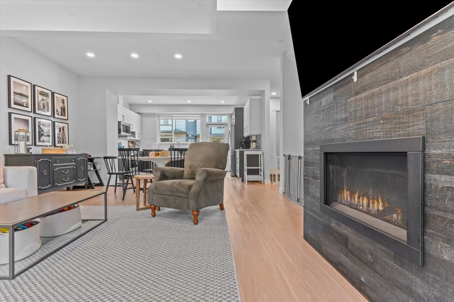 24 43680 Chilliwack Mountain Road