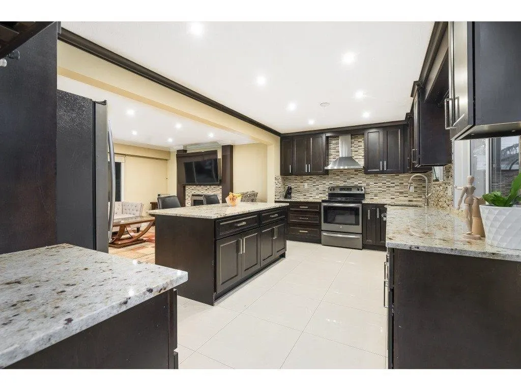 3228 Cedar Drive