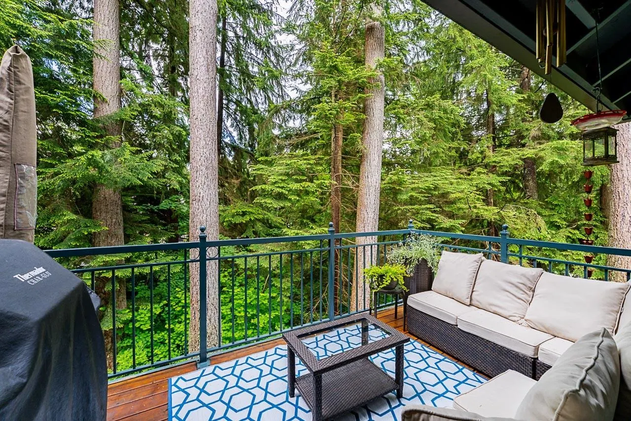 1174 Strathaven Drive