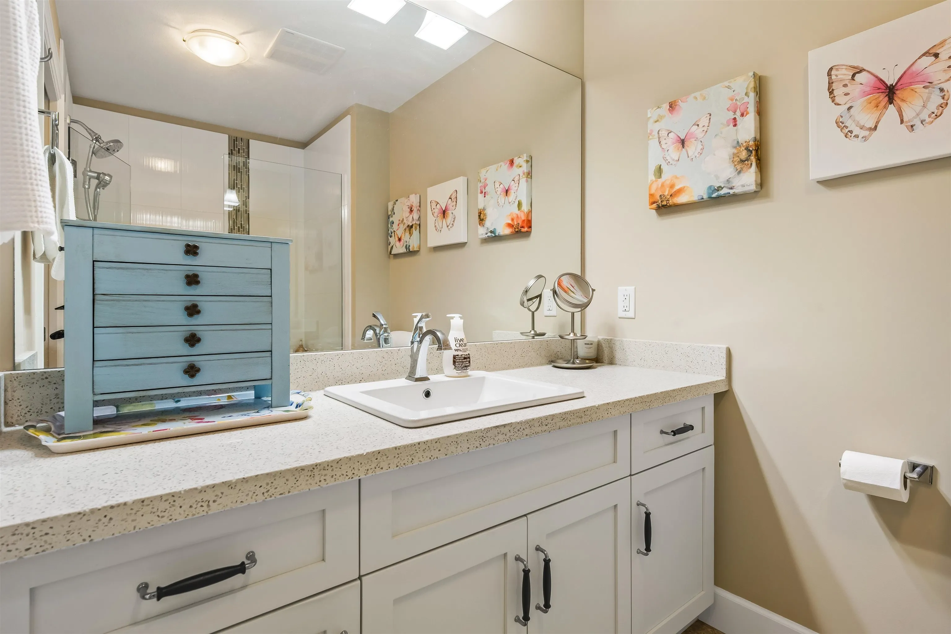 305 45750 Keith Wilson Road