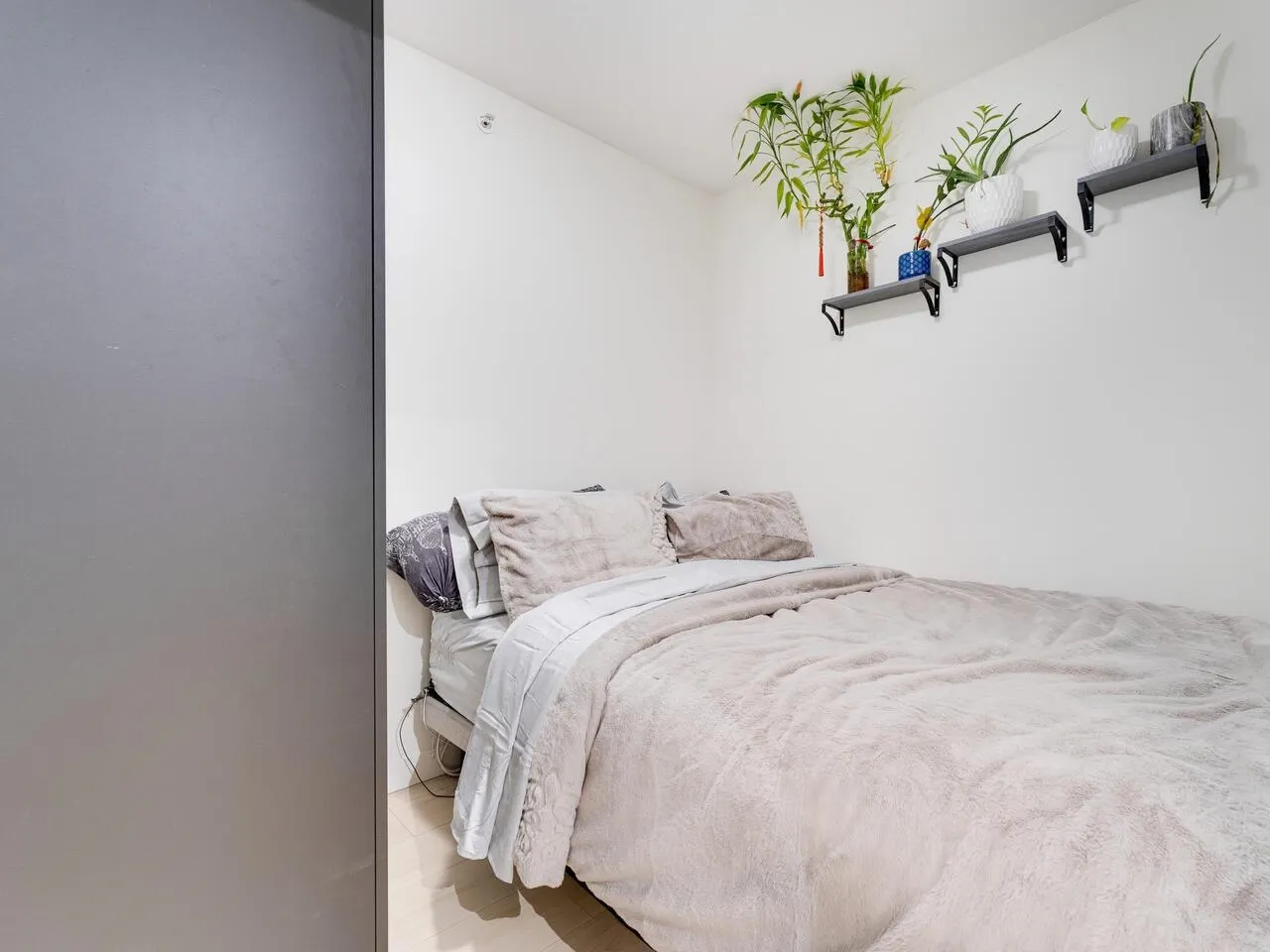 2311 13308 Central Avenue