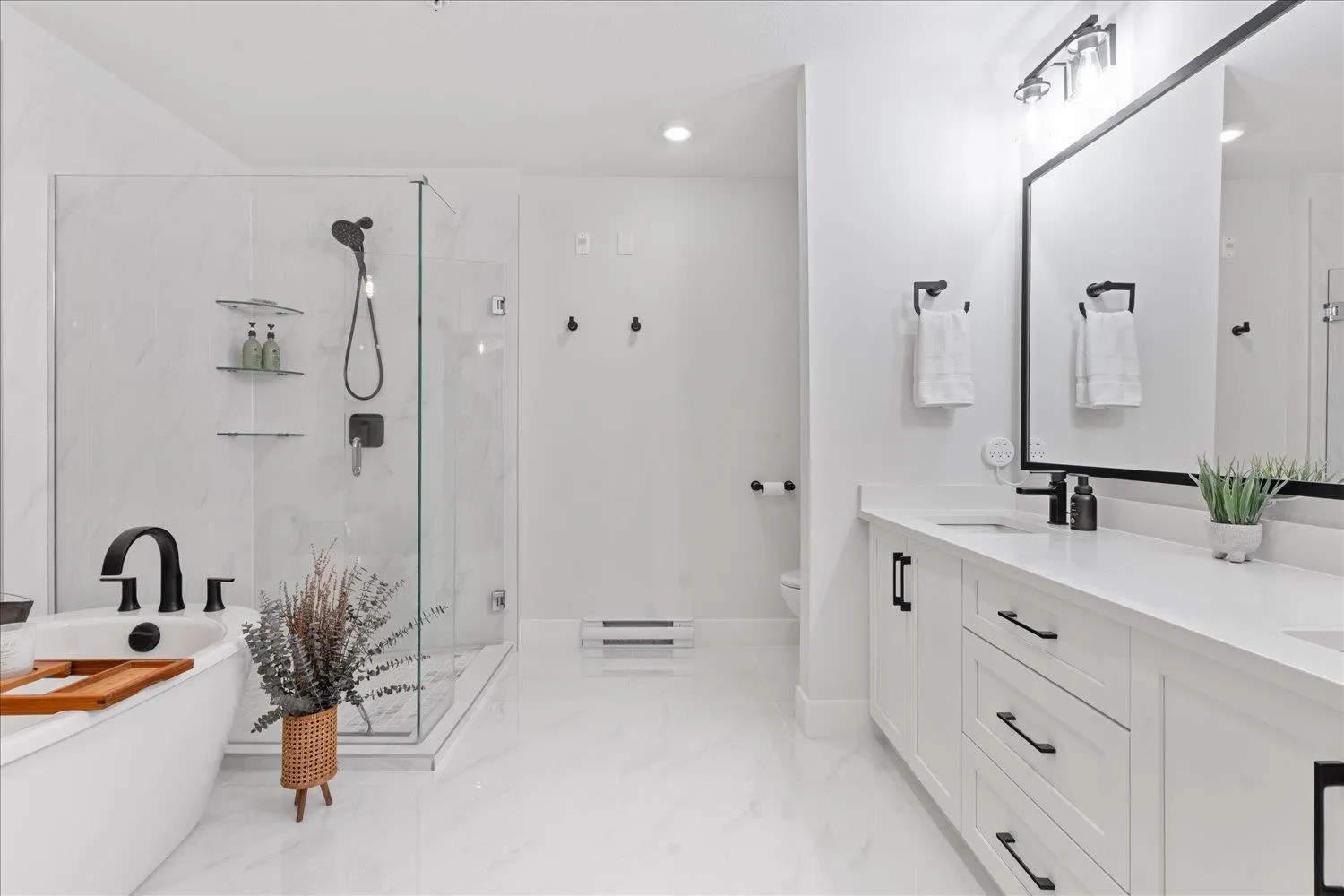 104 5380 Tyee Lane