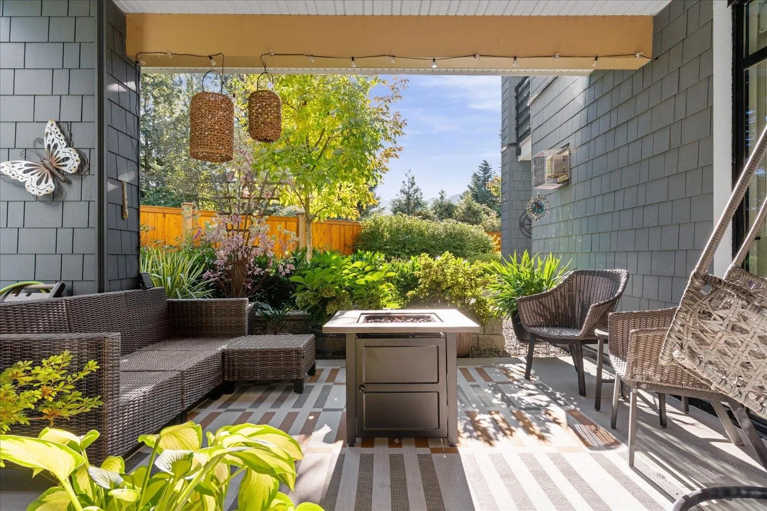 104 5380 Tyee Lane