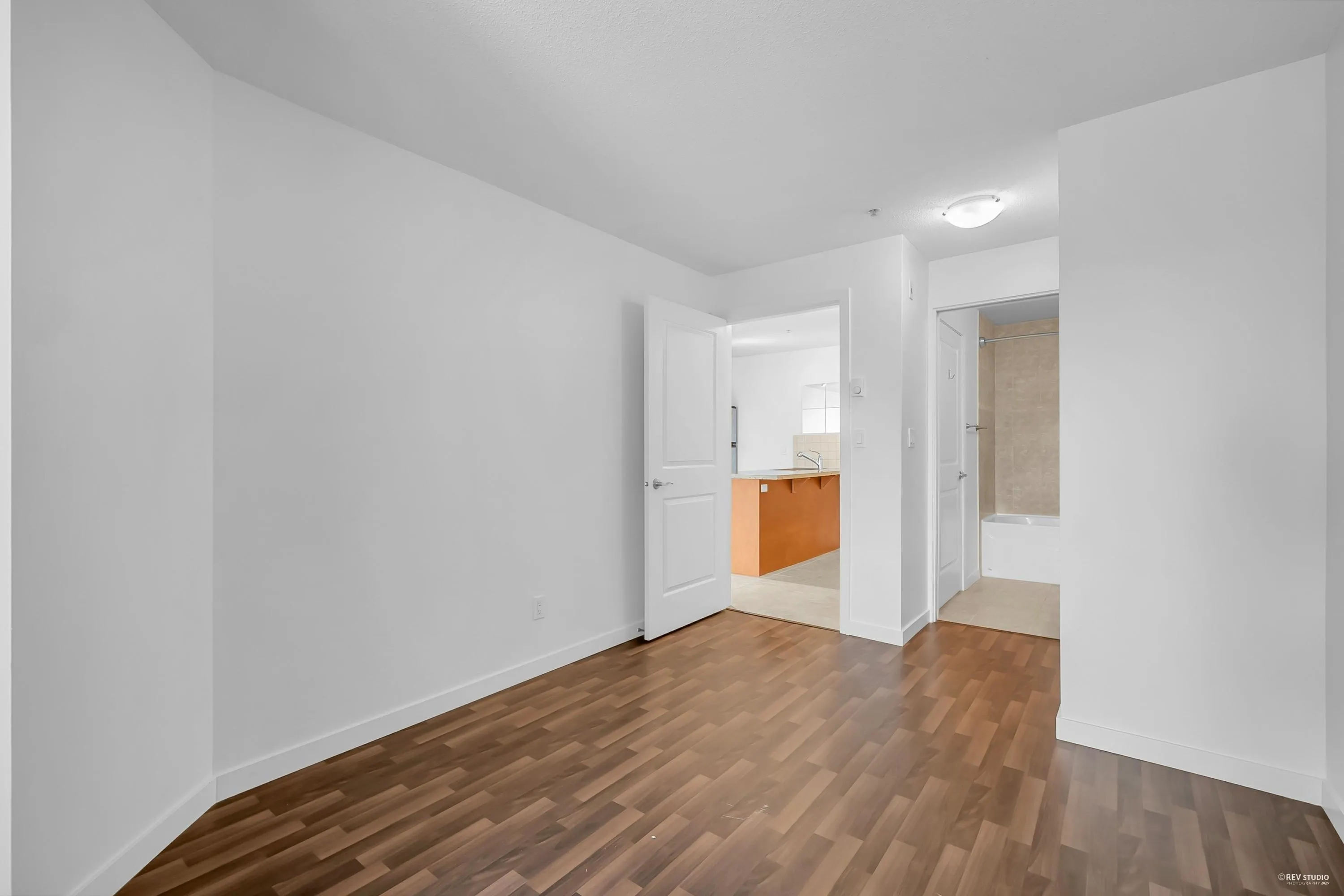 309 2636 E Hastings Street