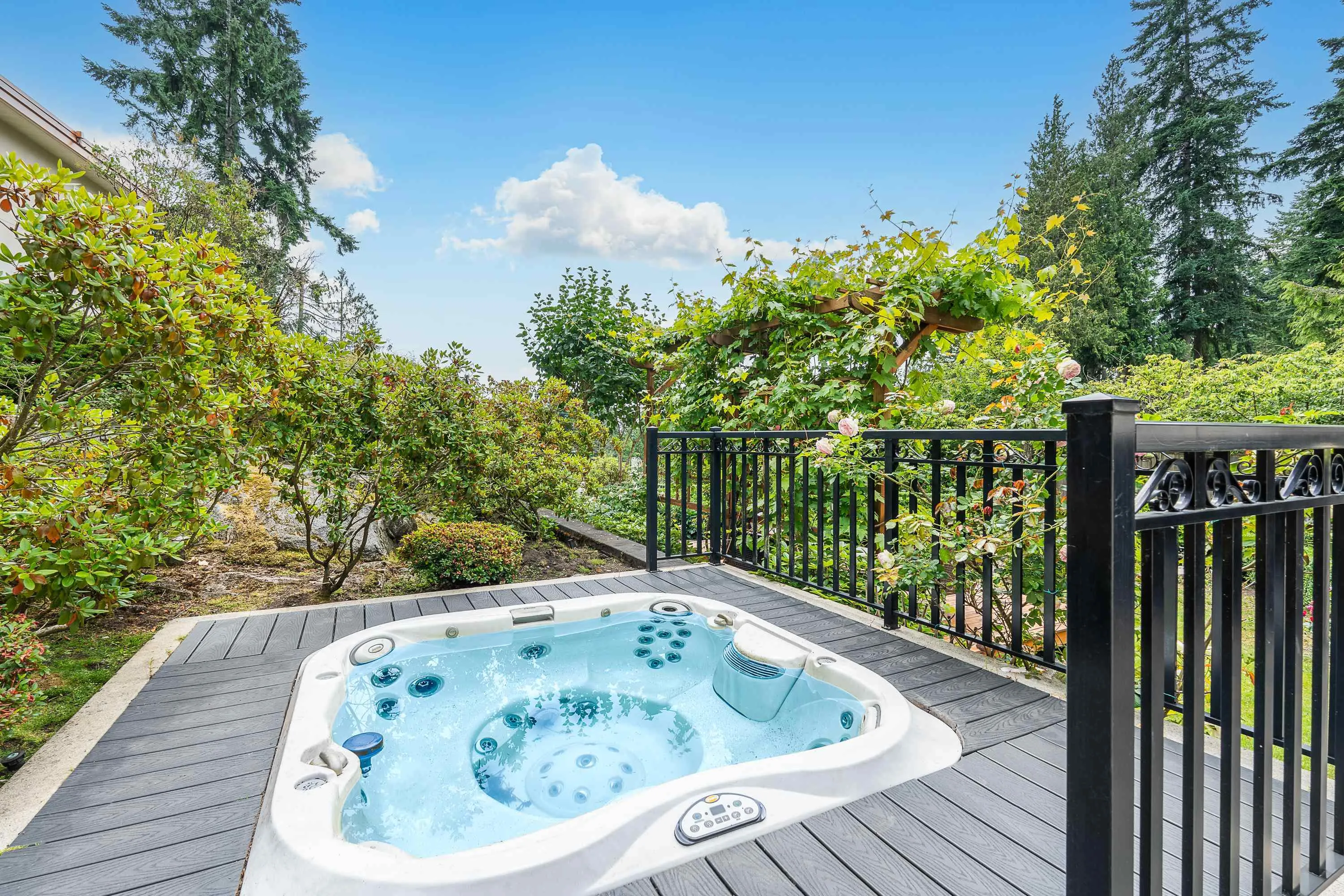 3918 Southridge Avenue