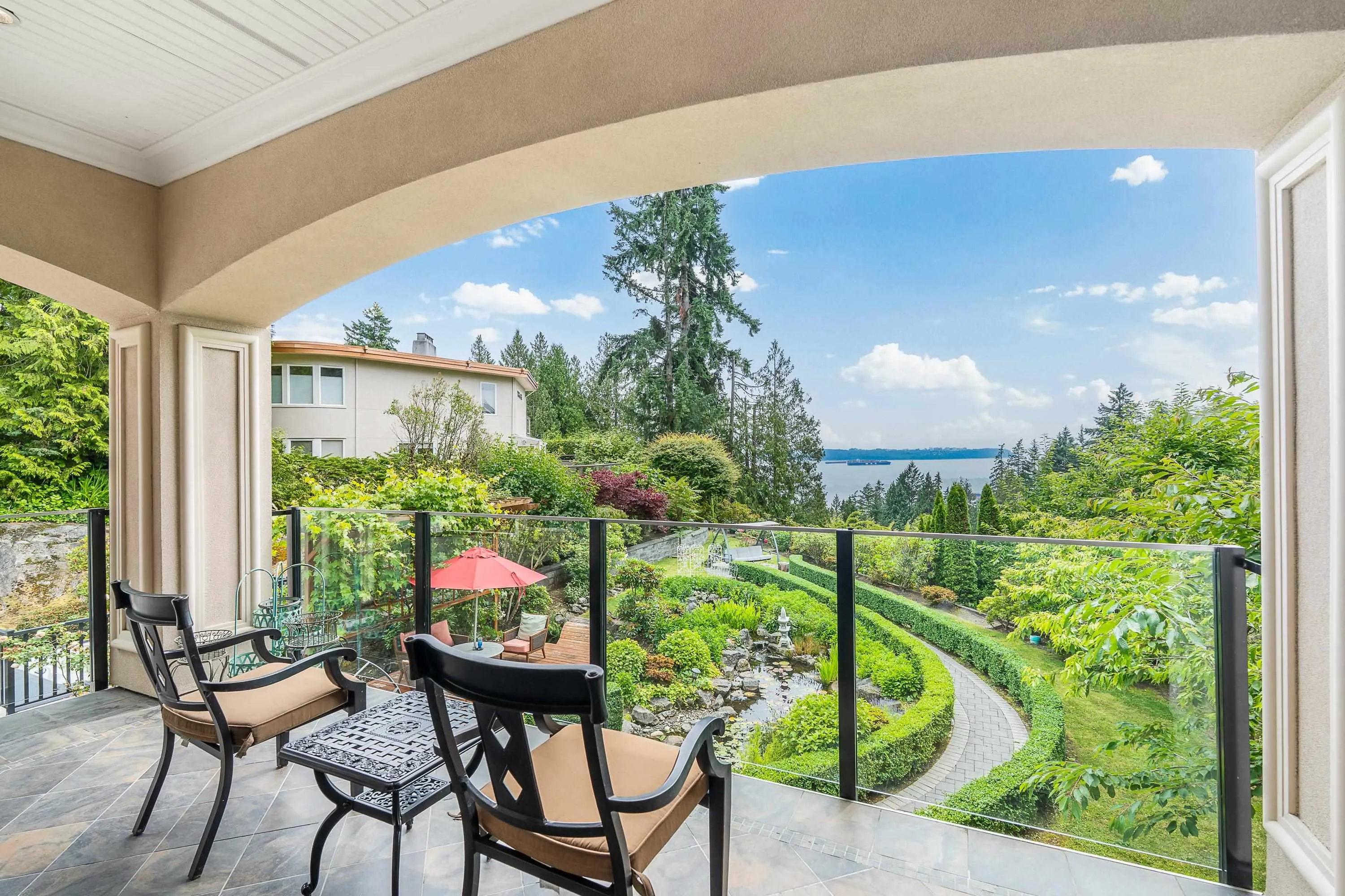 3918 Southridge Avenue