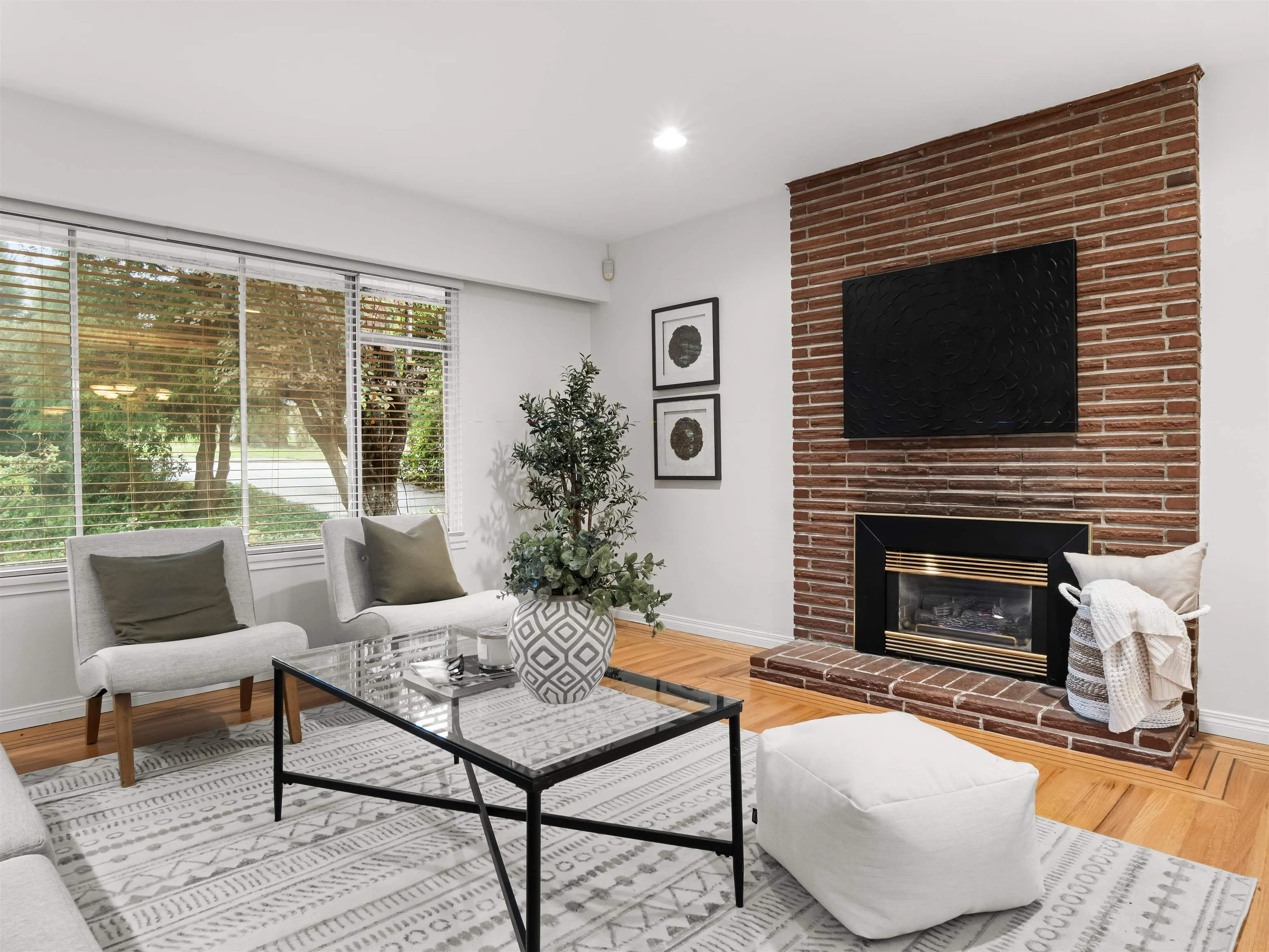 651 Kerry Place