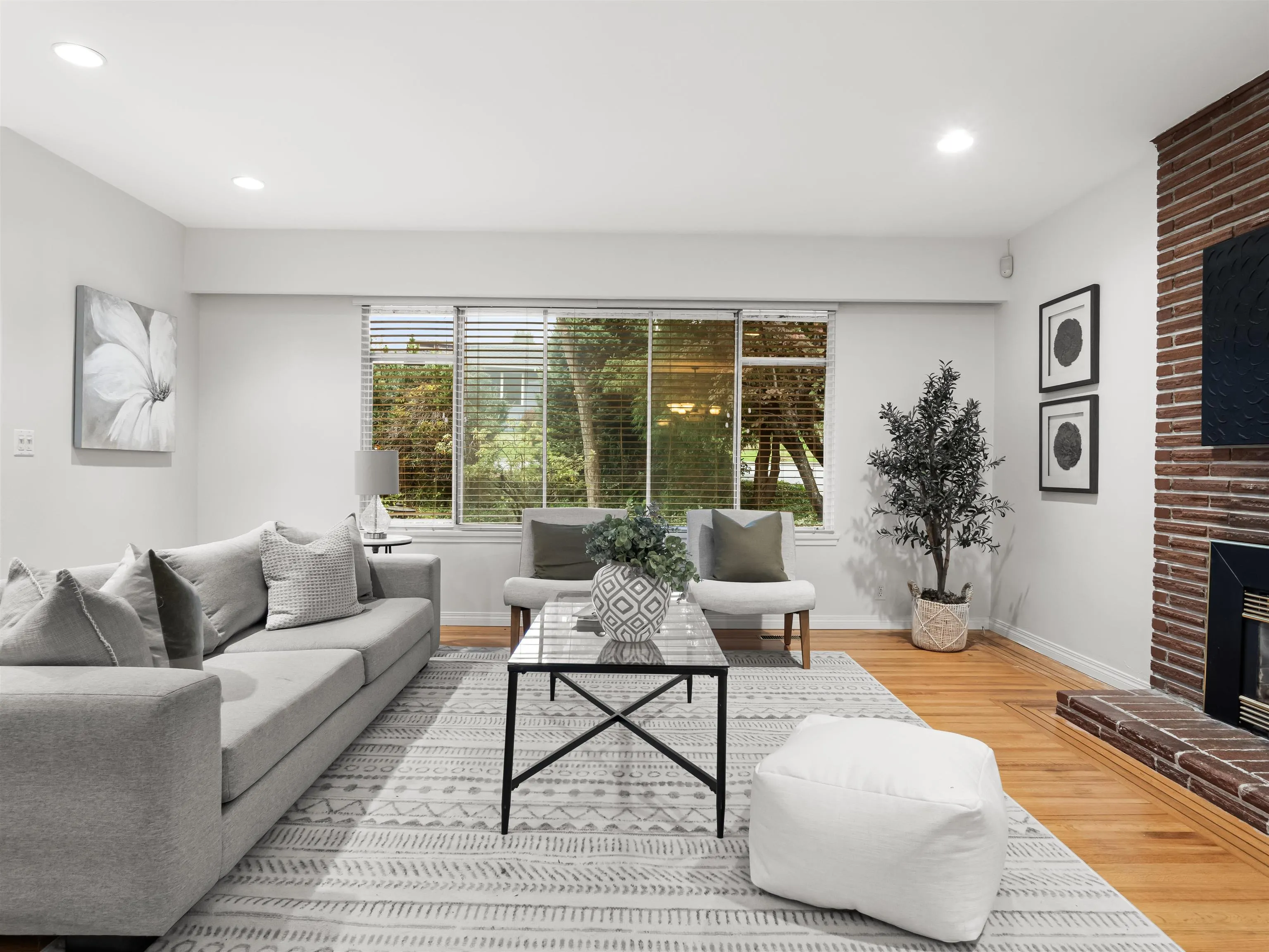 651 Kerry Place