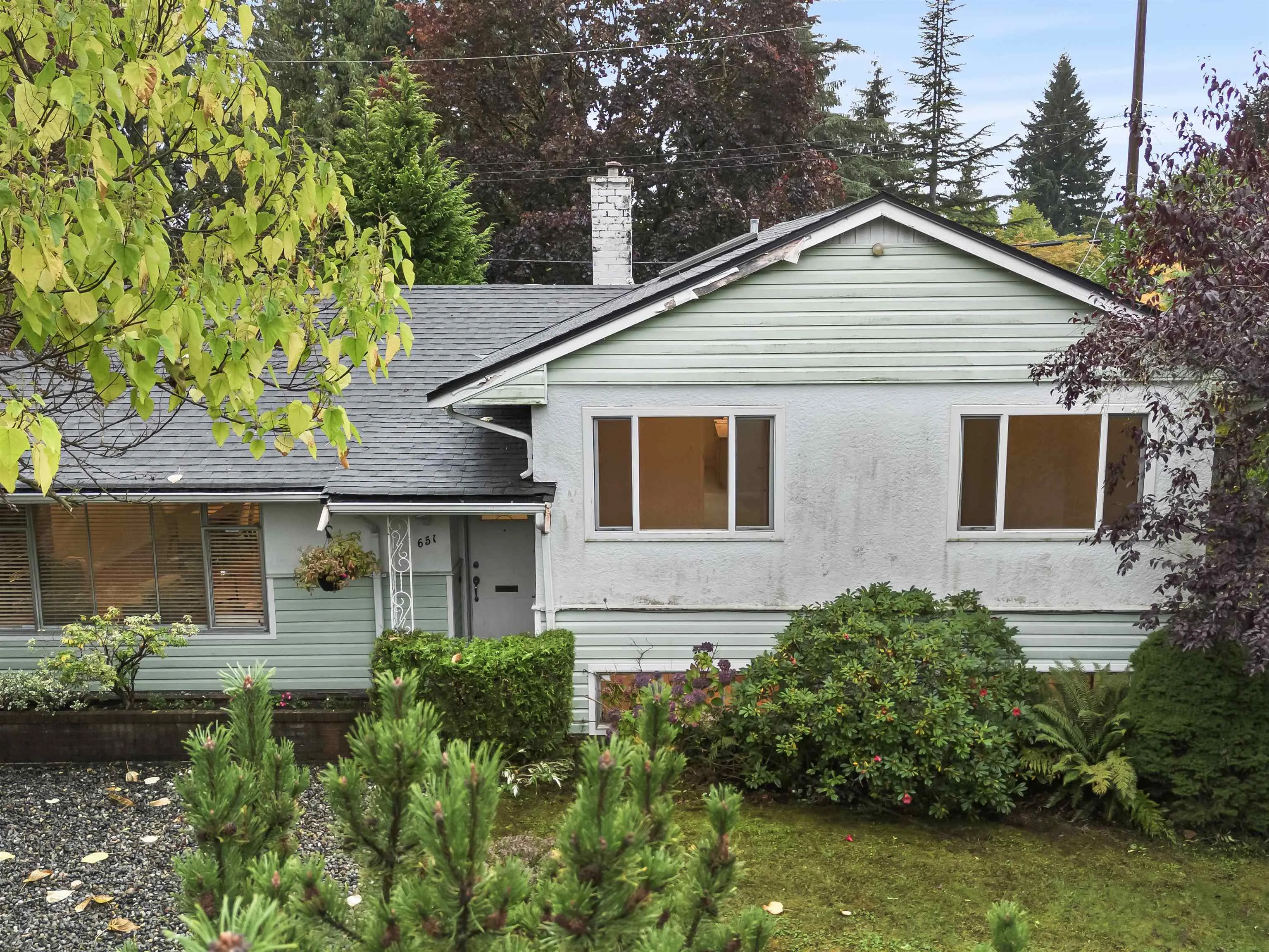 651 Kerry Place