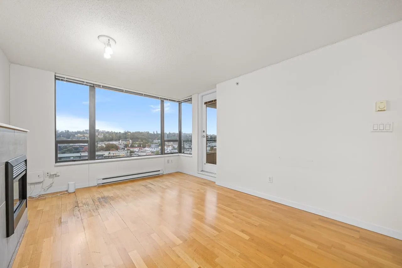 1105 4178 Dawson Street