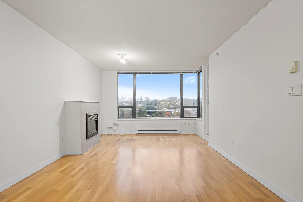 1105 4178 Dawson Street