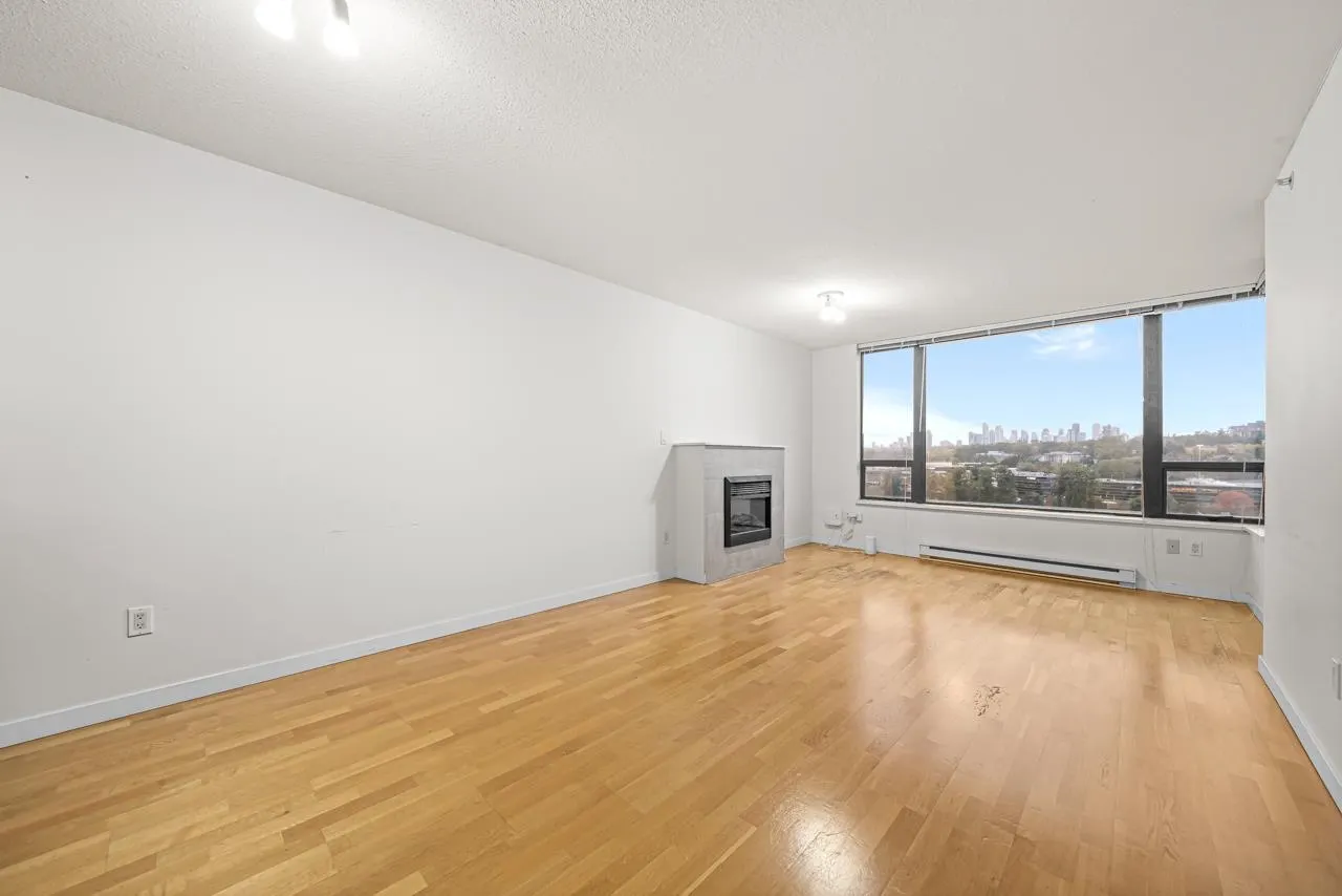 1105 4178 Dawson Street