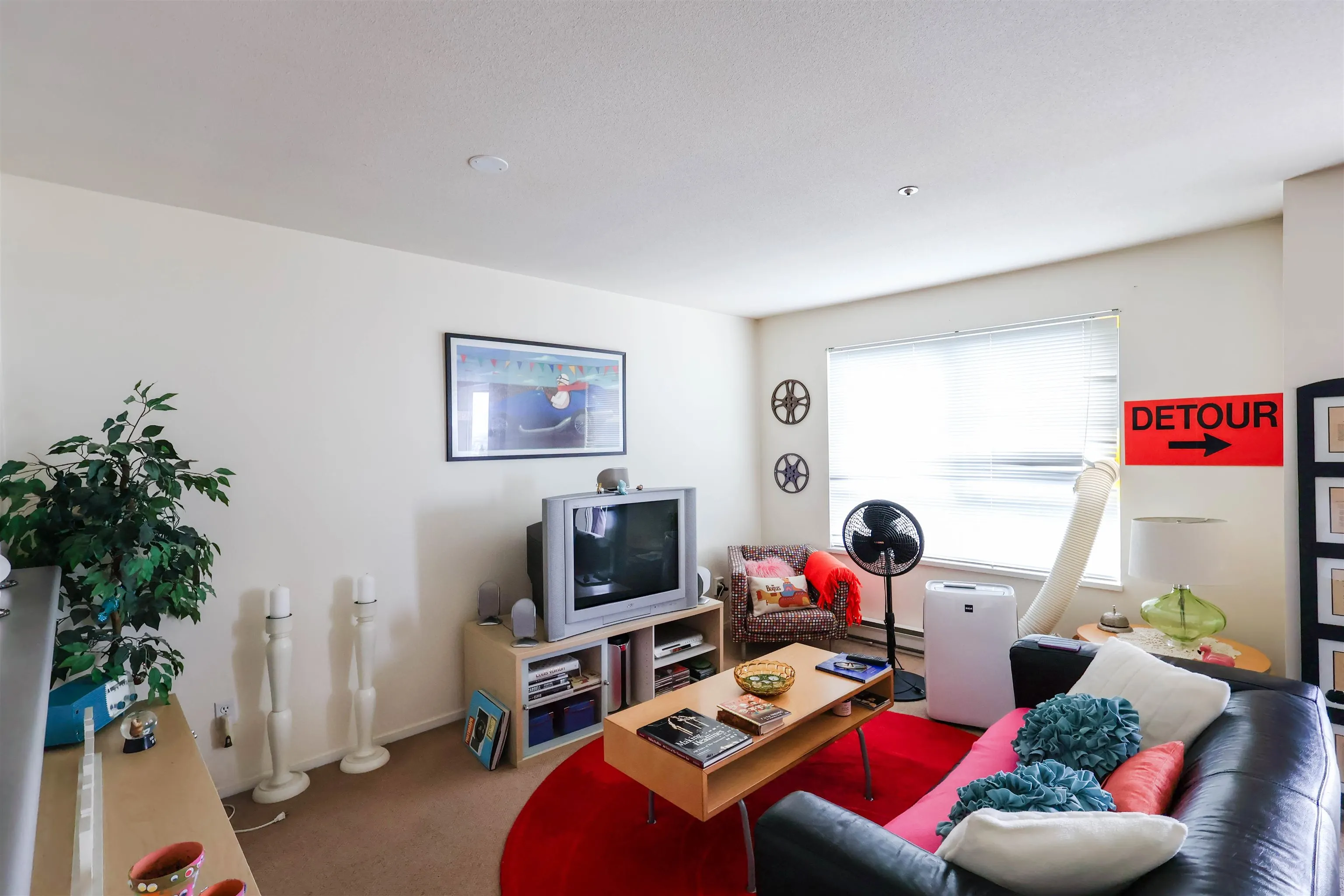 206 723 Twelfth Street