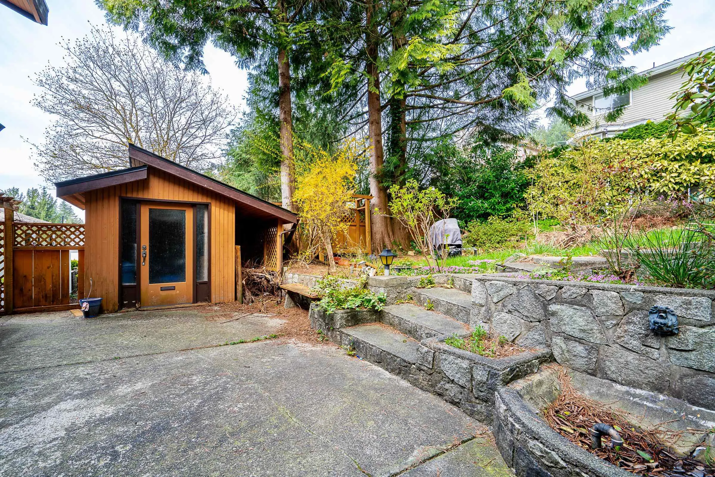 2940 Dresden Way
