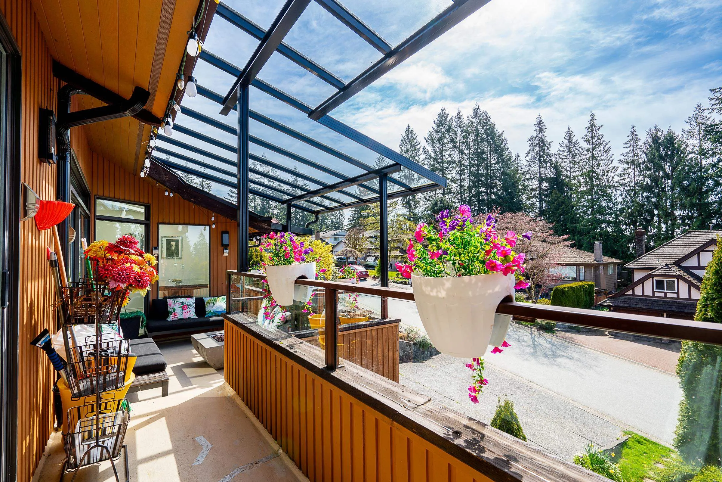 2940 Dresden Way