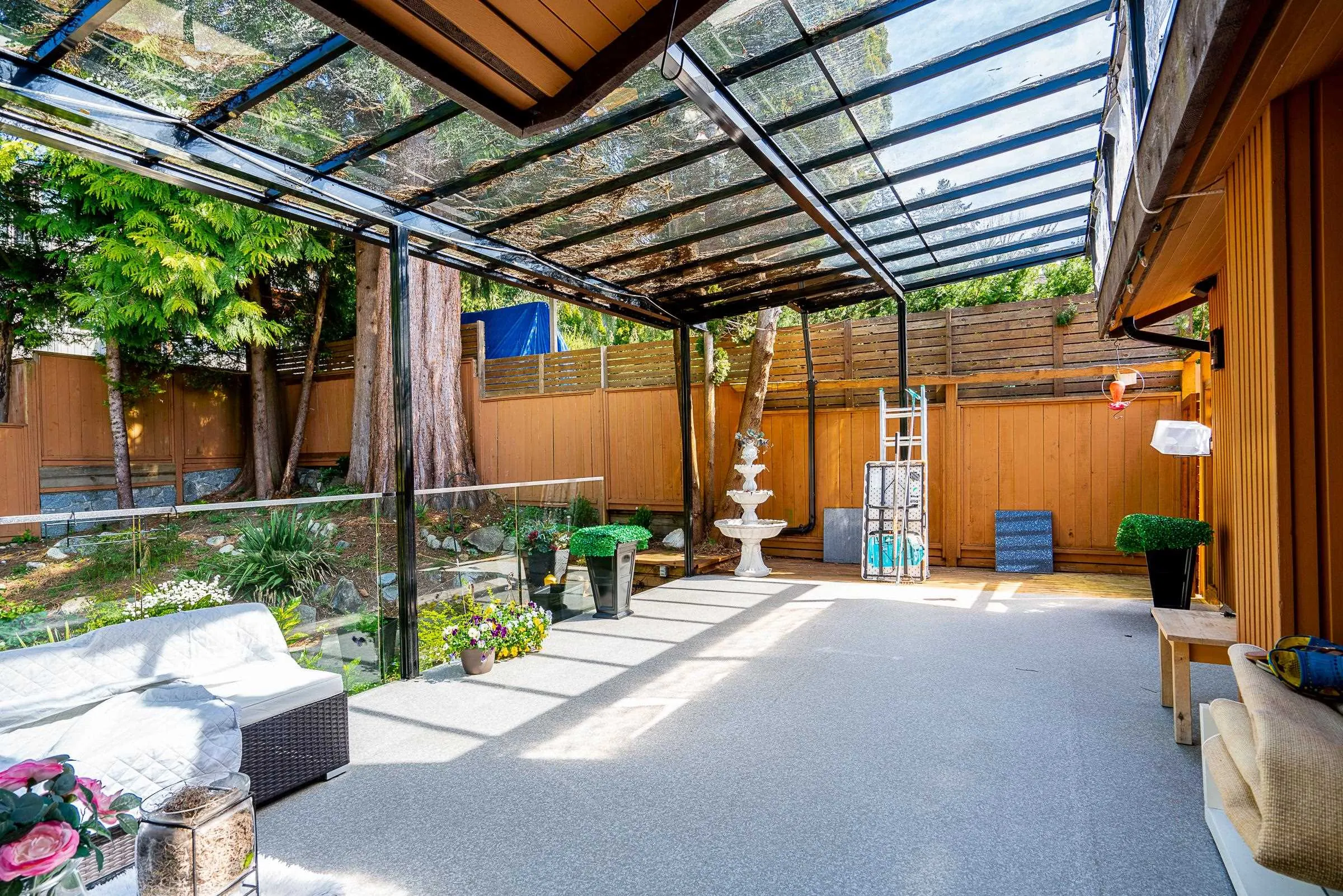 2940 Dresden Way