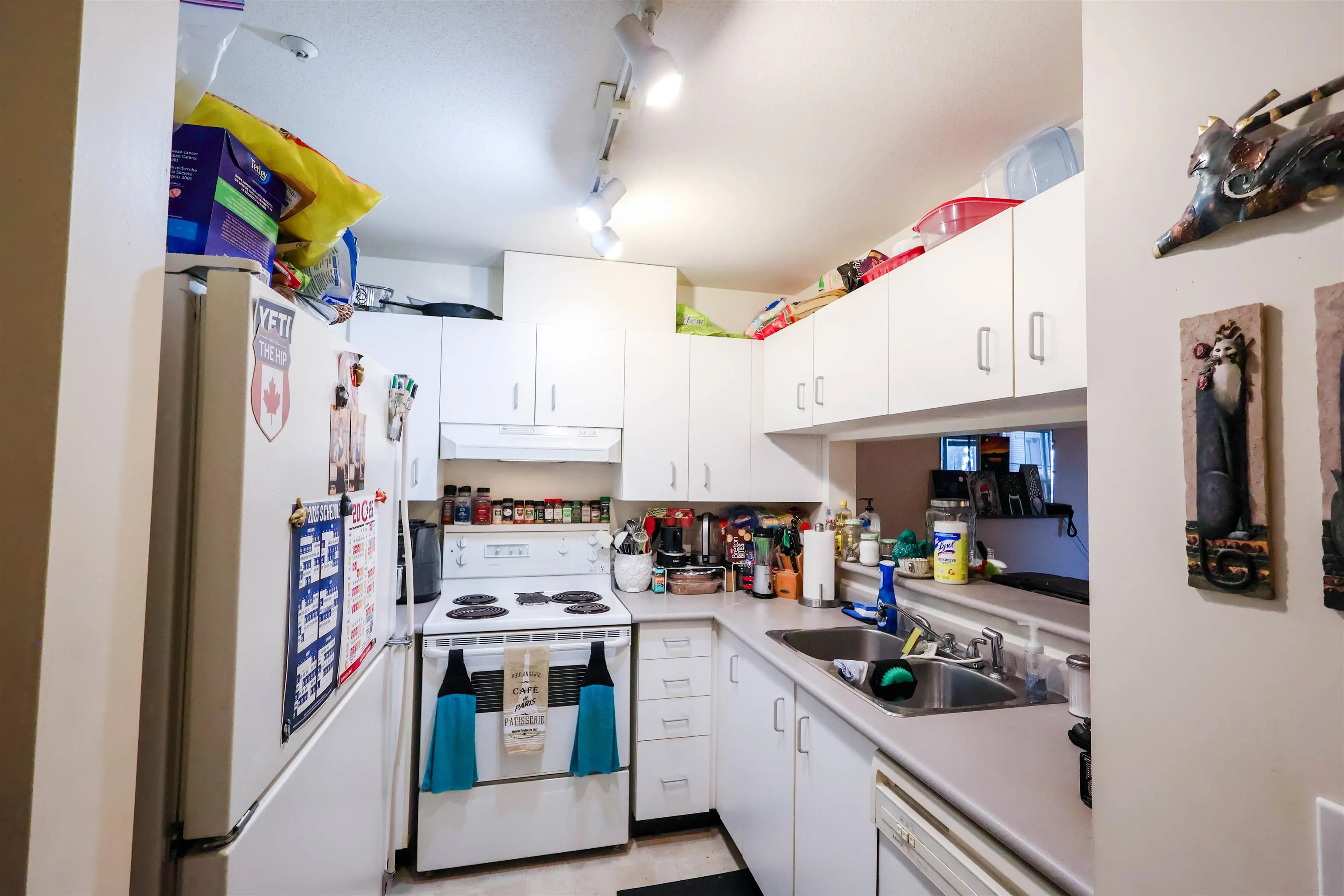 205 723 Twelfth Street