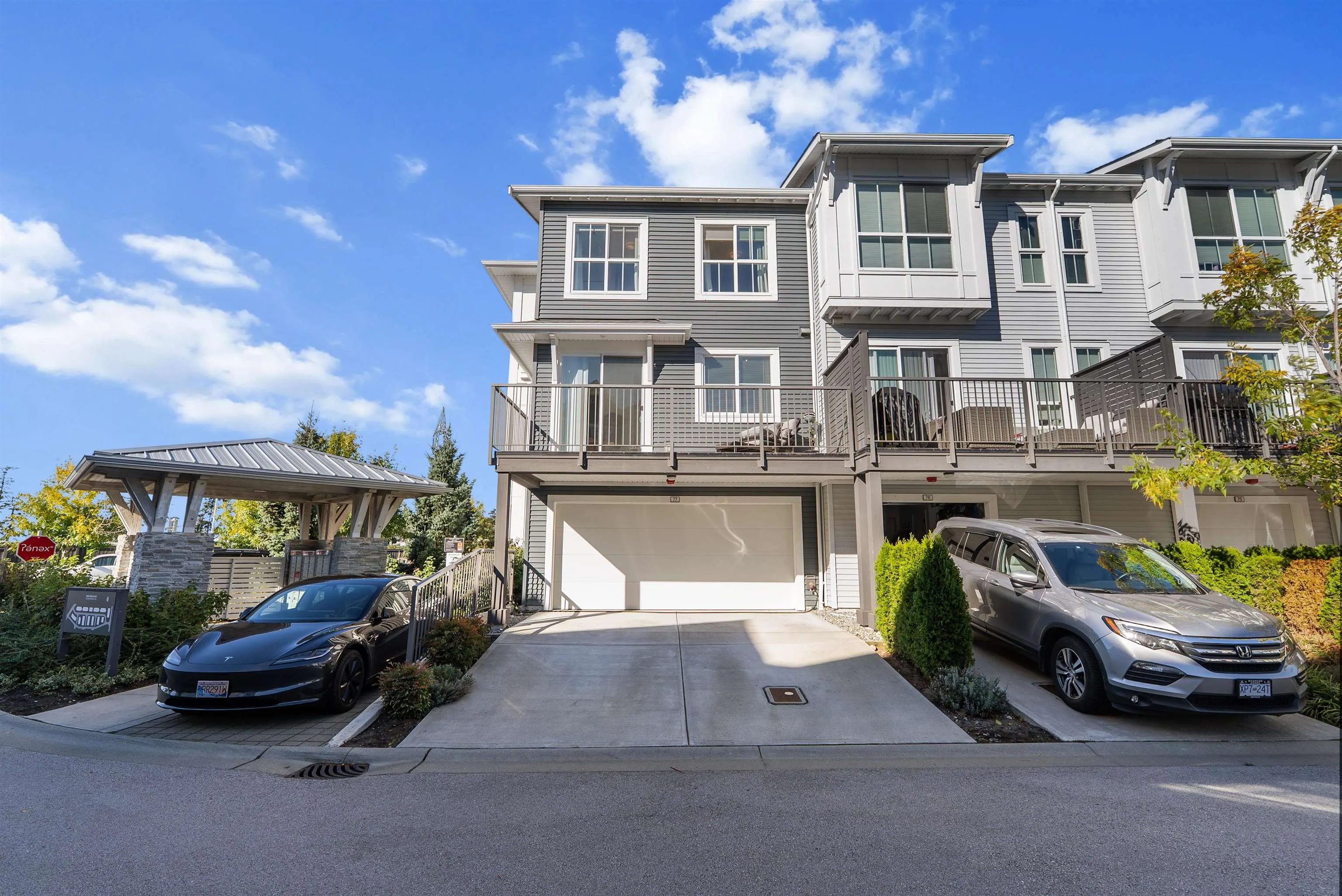 77 4656 Orca Way