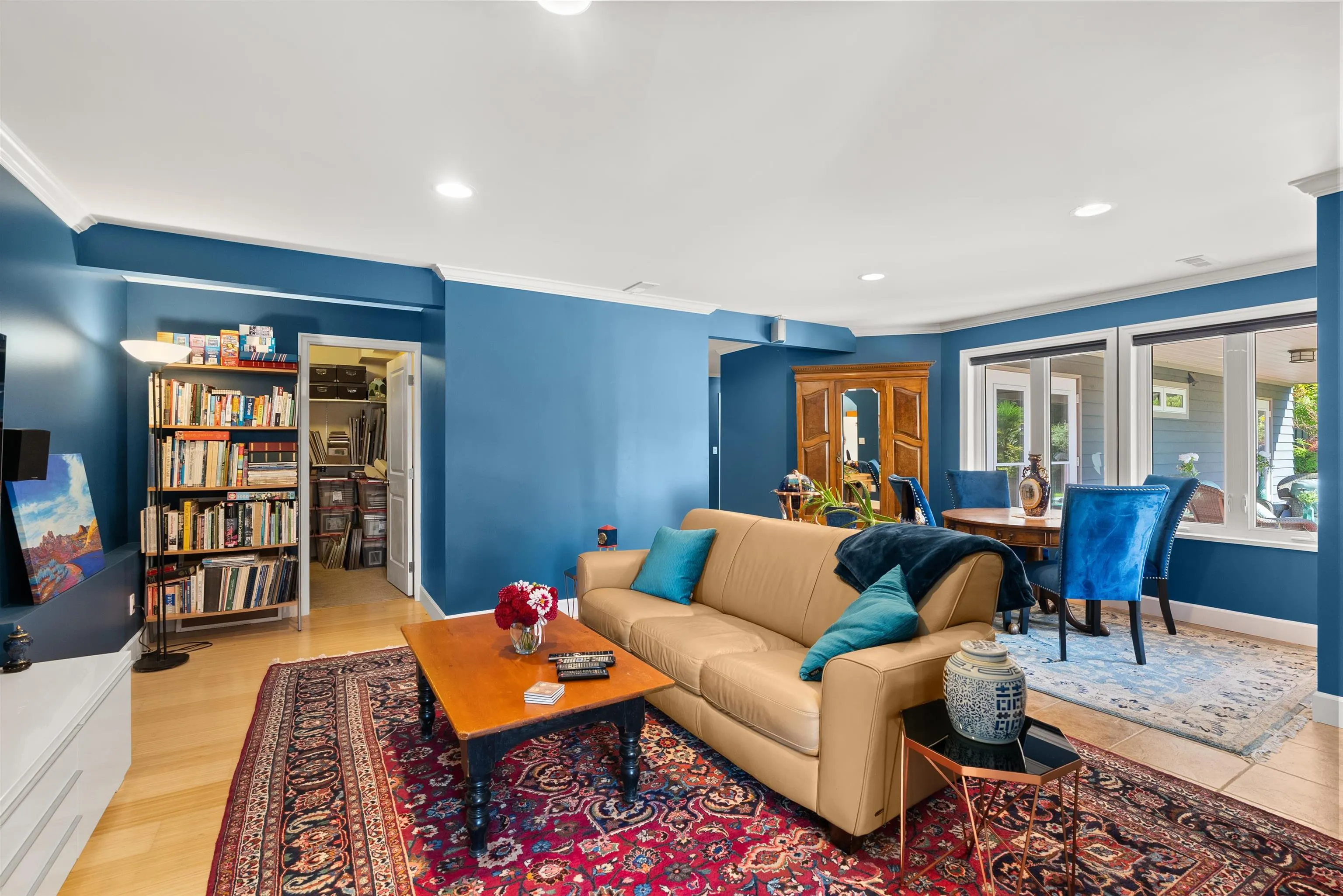 2440 Sunshine Coast Highway