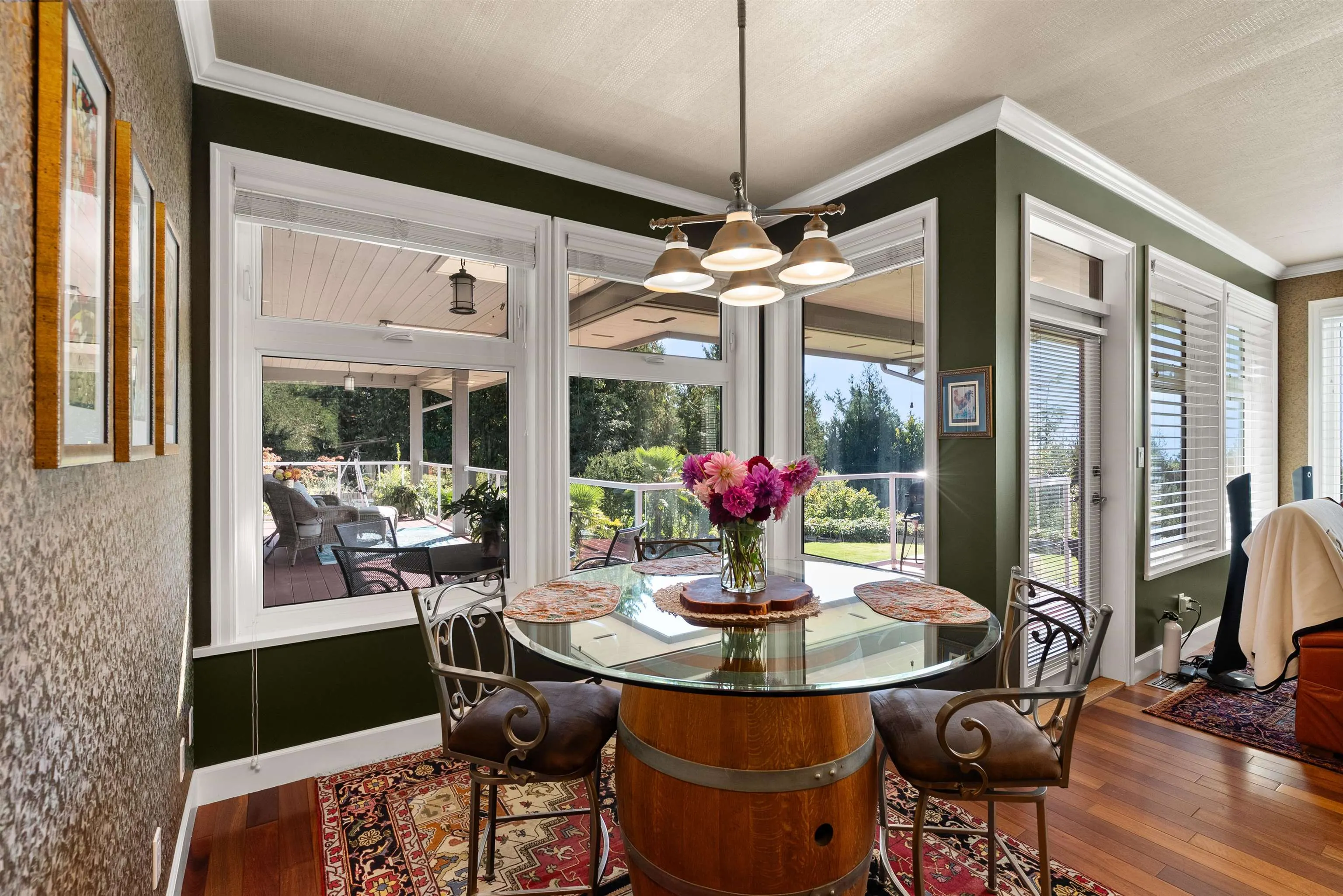 2440 Sunshine Coast Highway