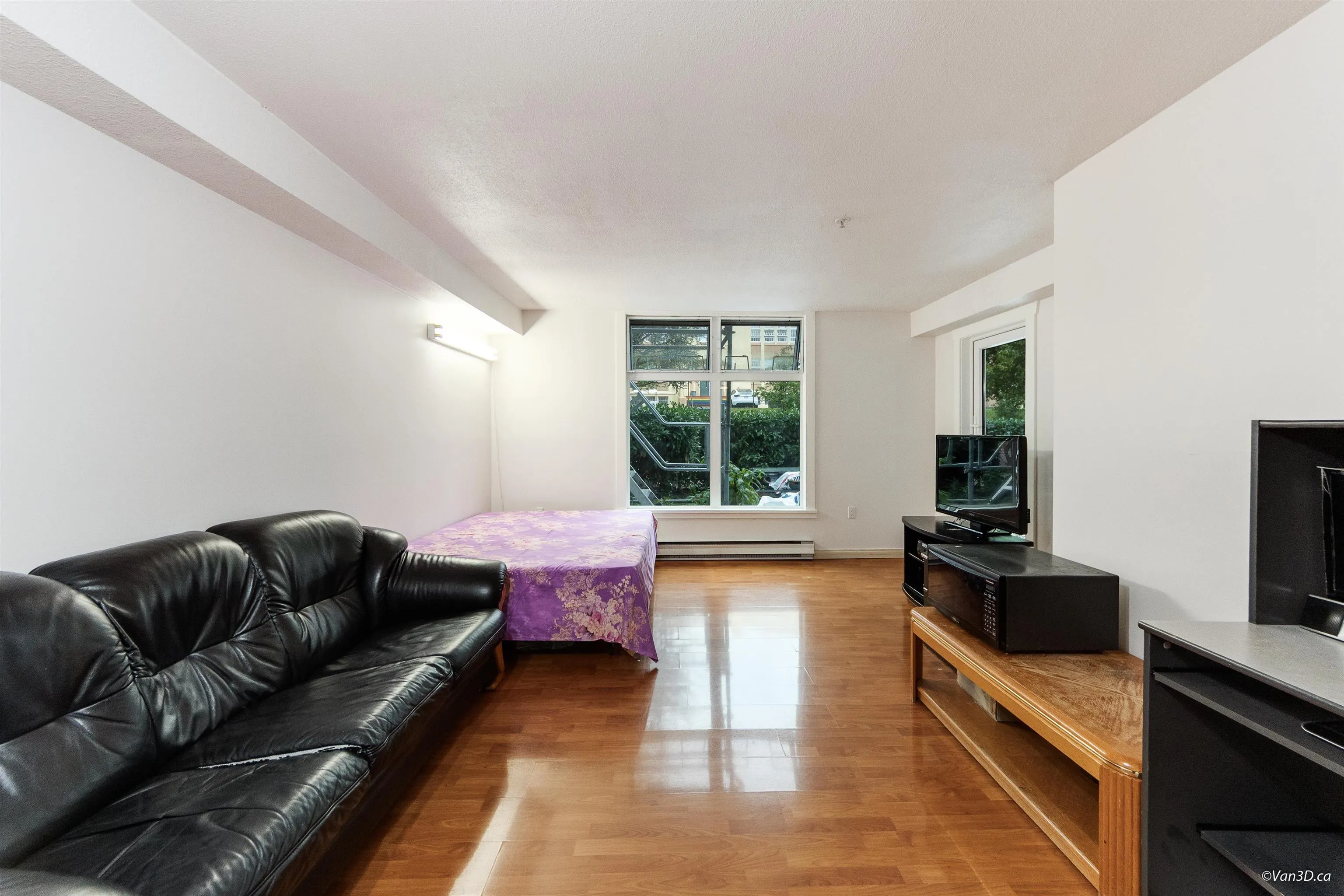 107 2533 Penticton Street