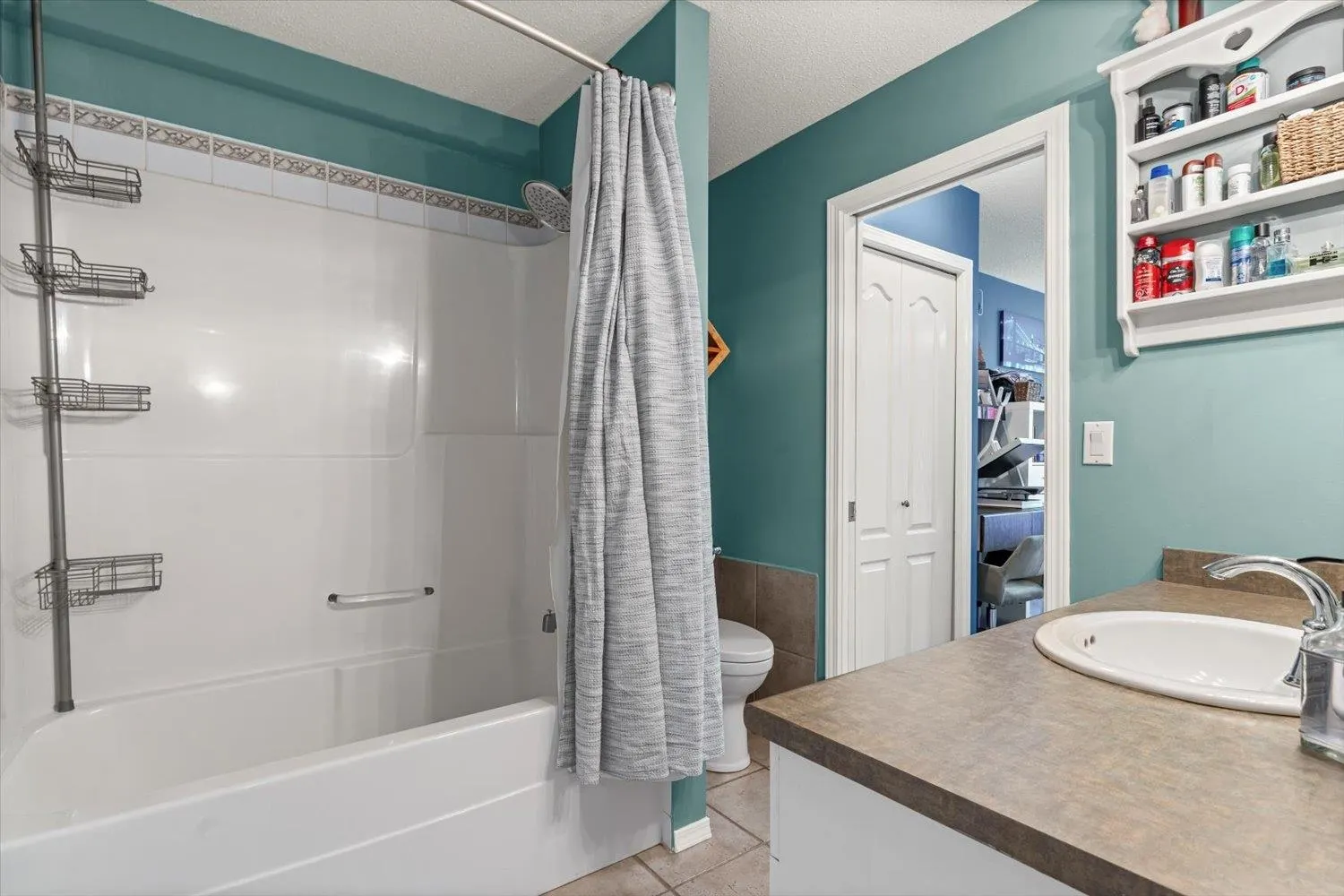 10 46330 Valleyview Road