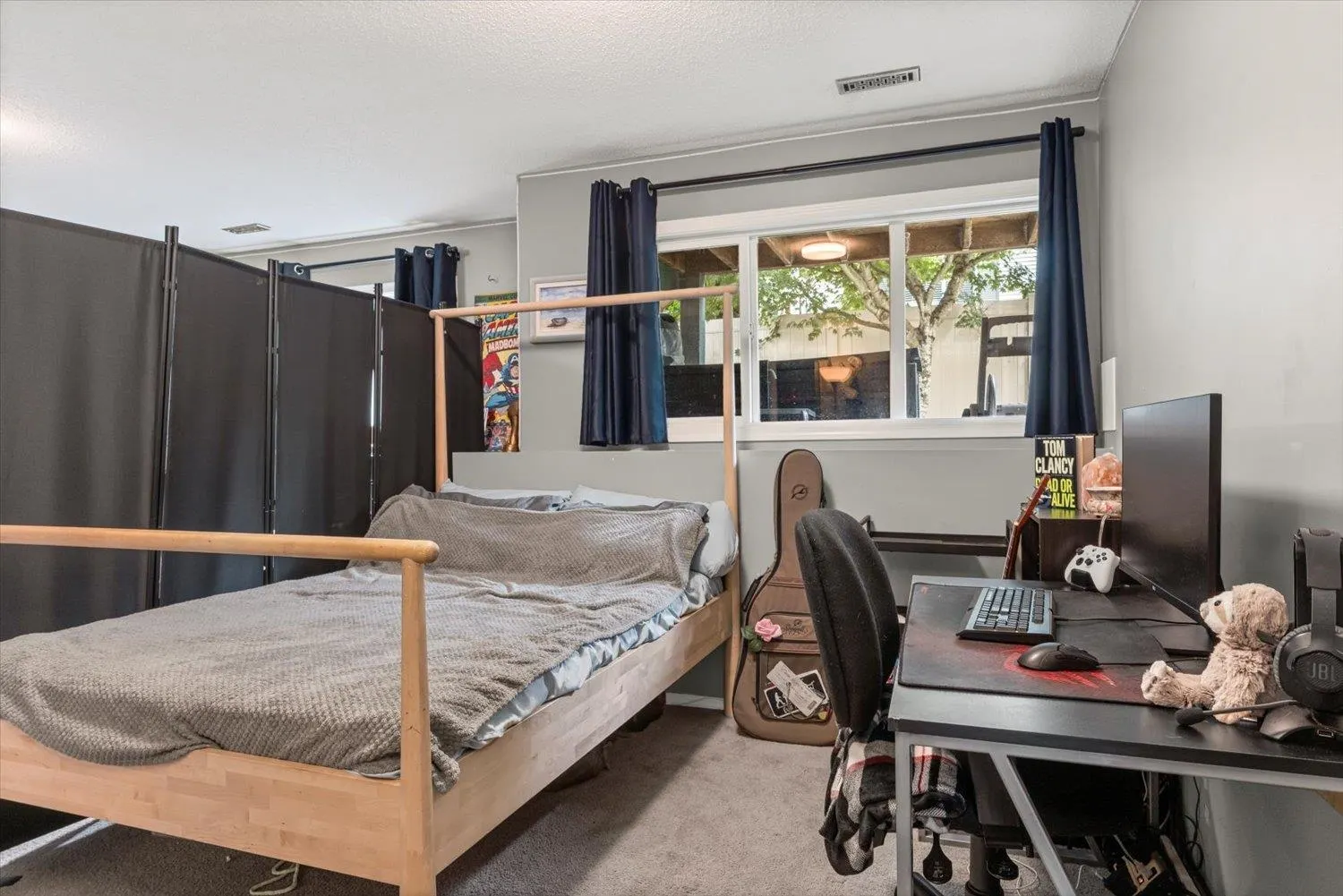 10 46330 Valleyview Road