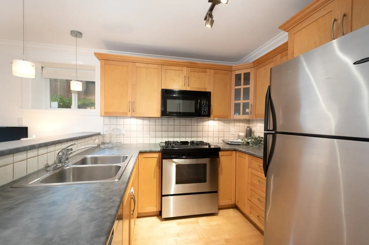 316 W 14th Avenue