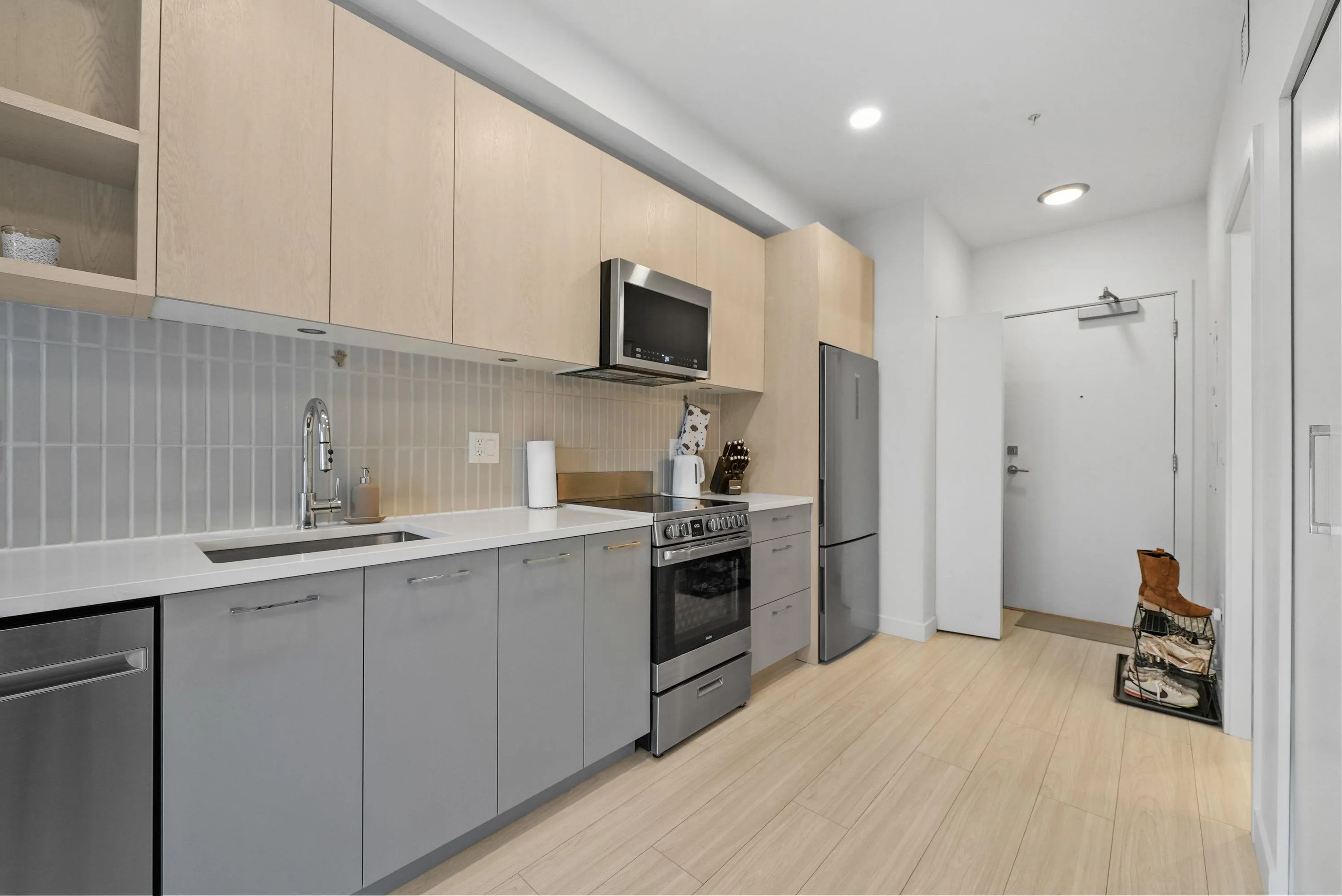 211 10777 138 Street