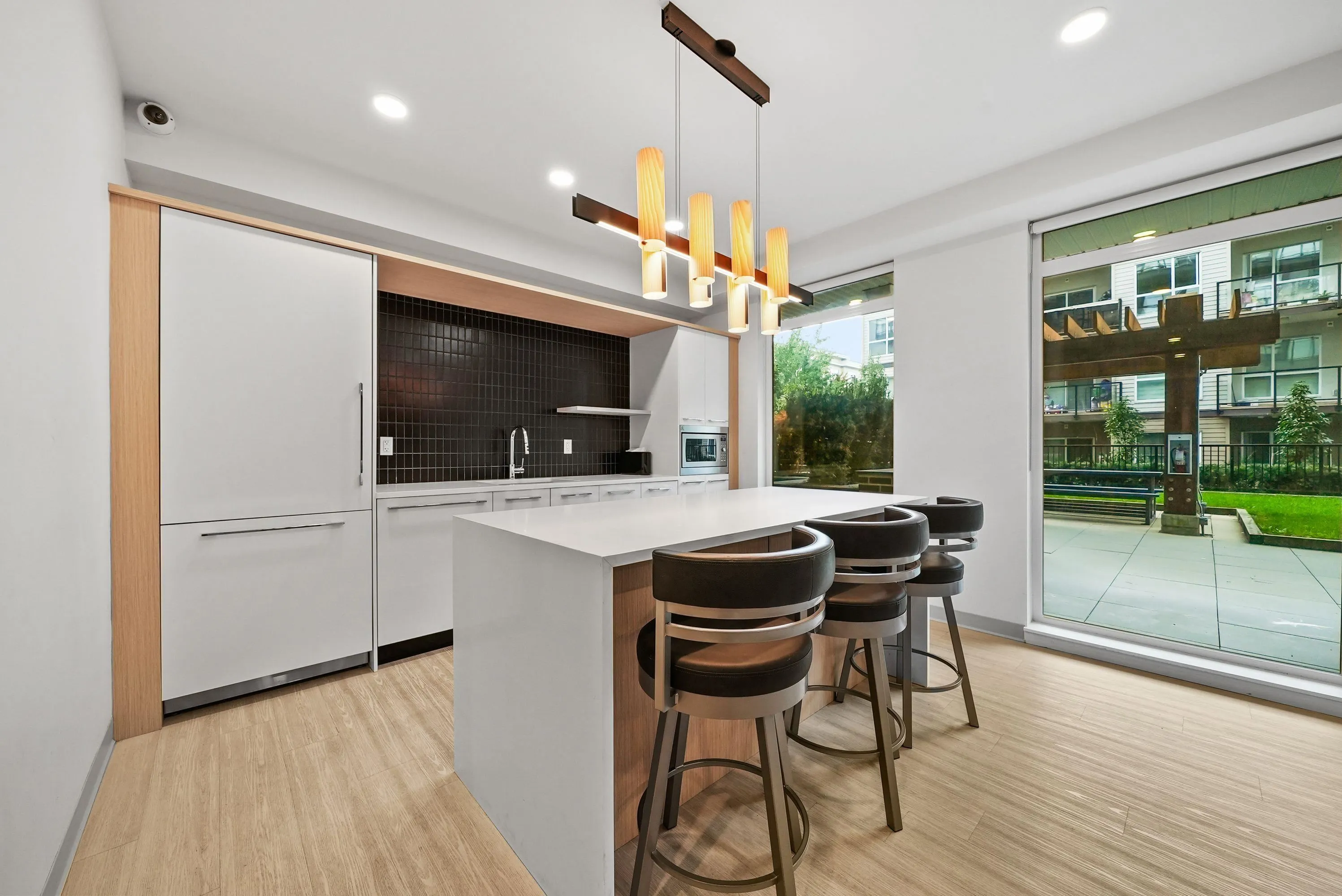 211 10777 138 Street