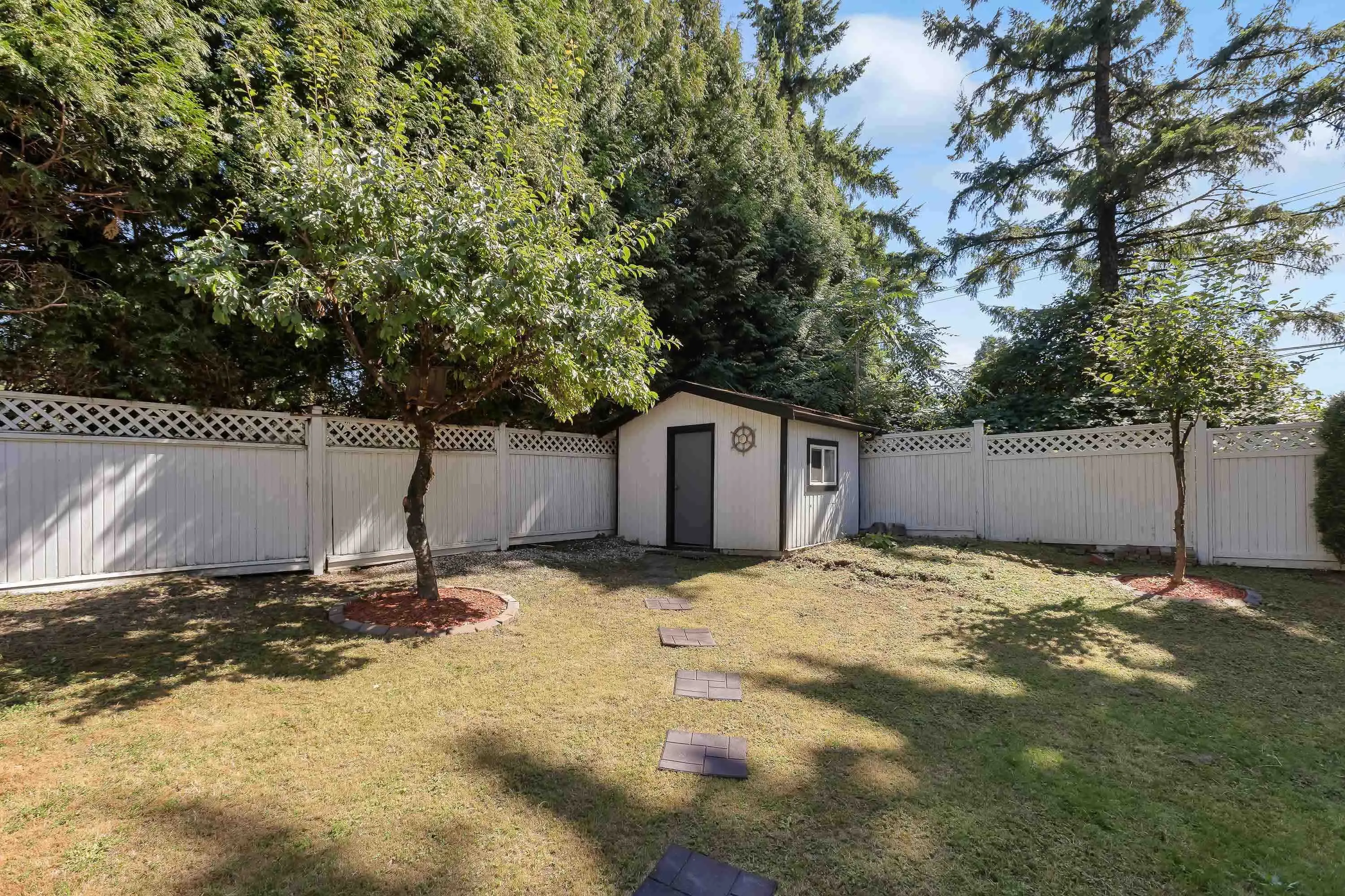 10418 Fraserglen Drive