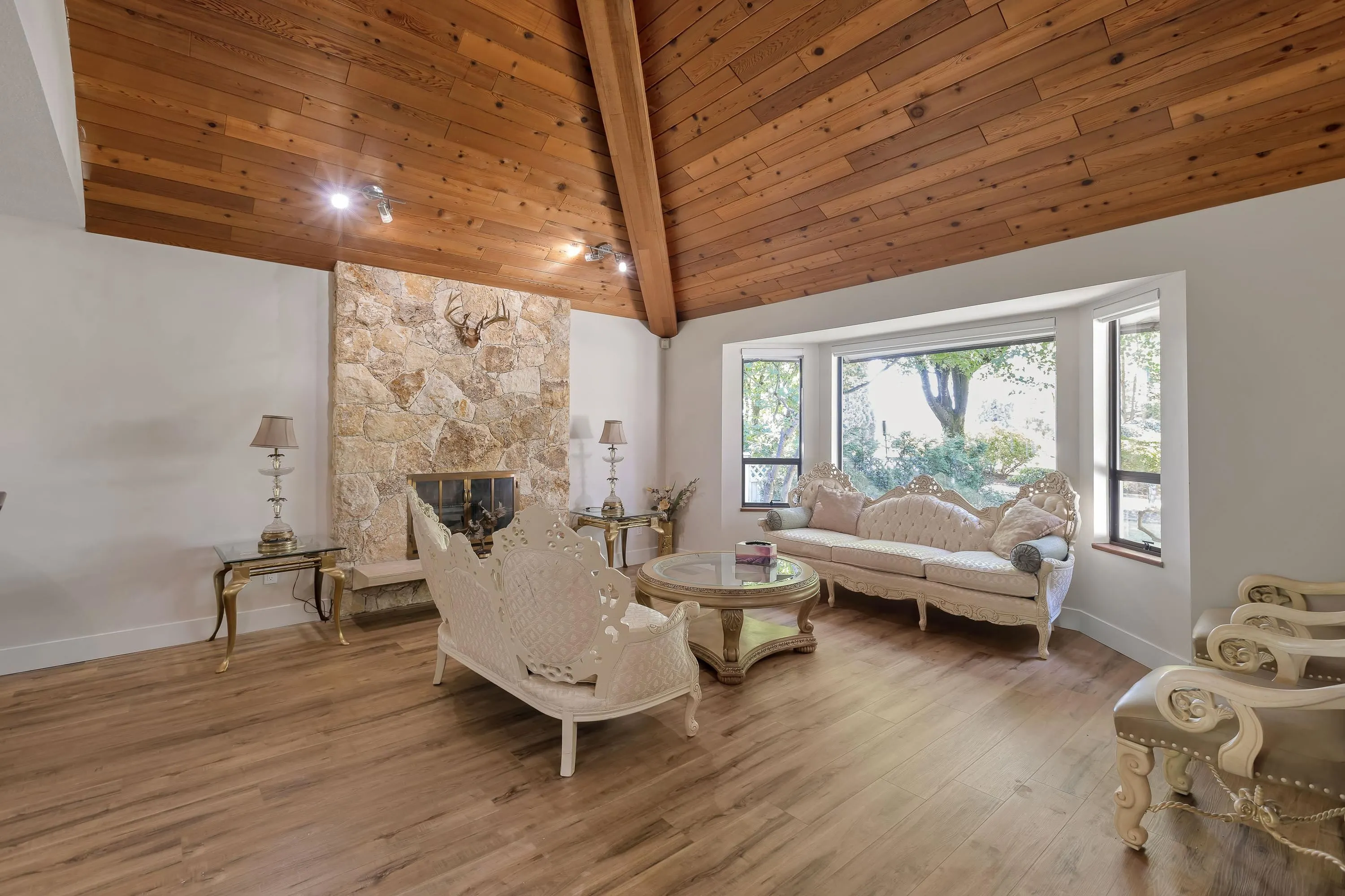 10418 Fraserglen Drive