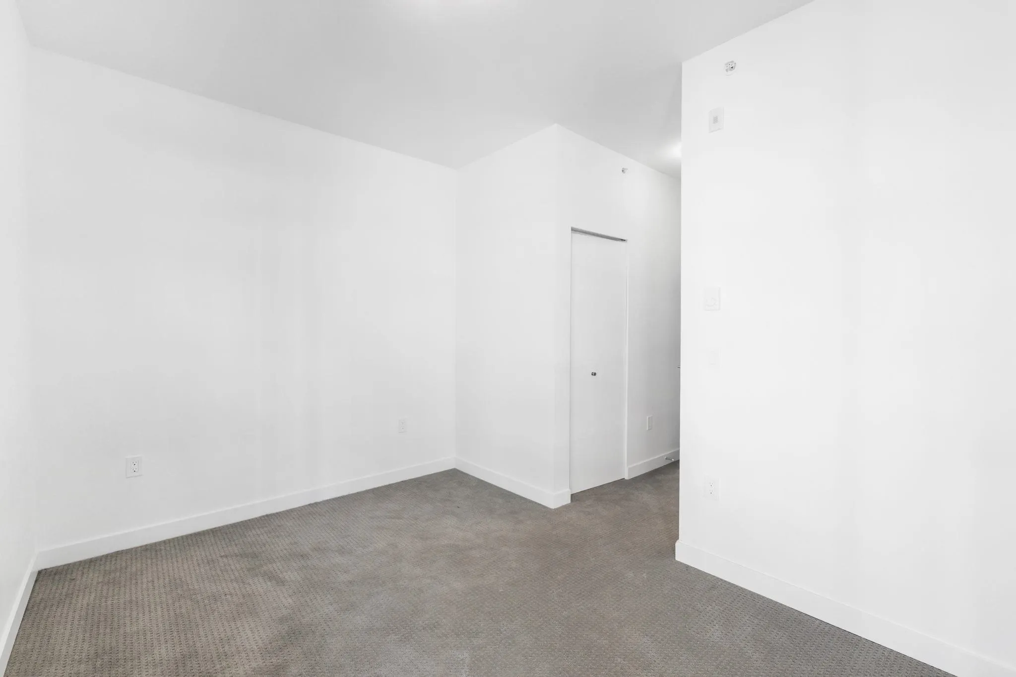 410 7123 11 Avenue