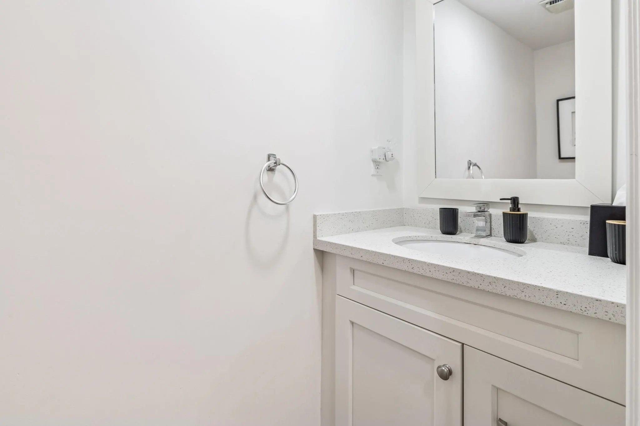 103 1441 Garden Place