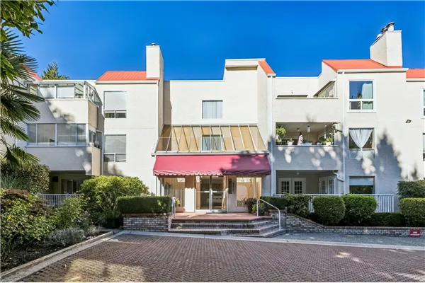 103 1441 Garden Place