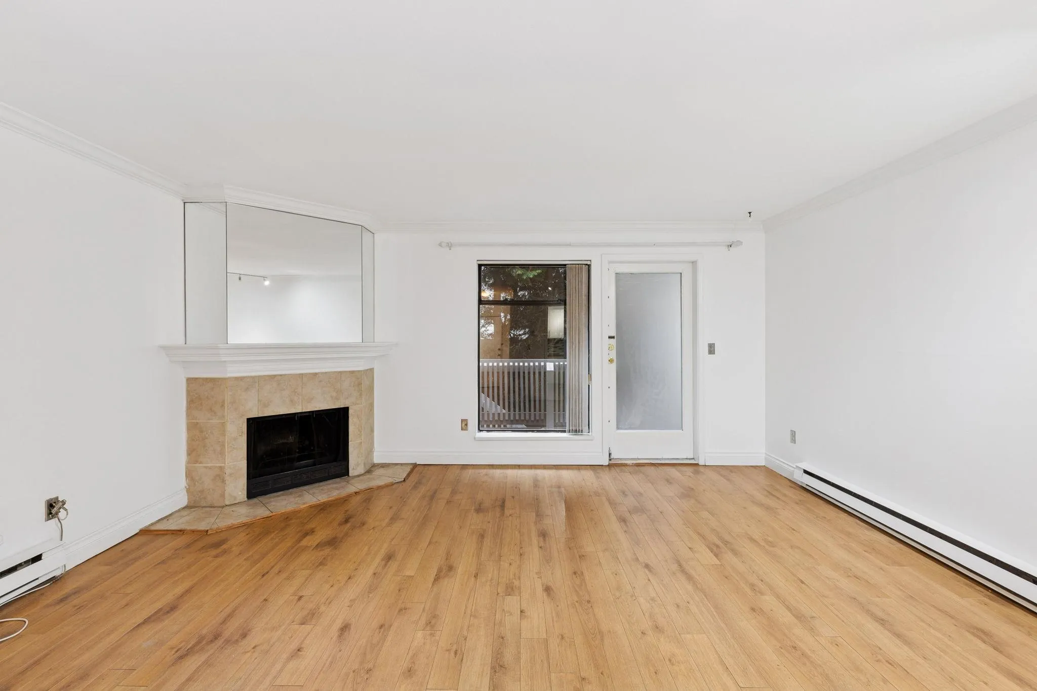 14 8820 Westminster Highway