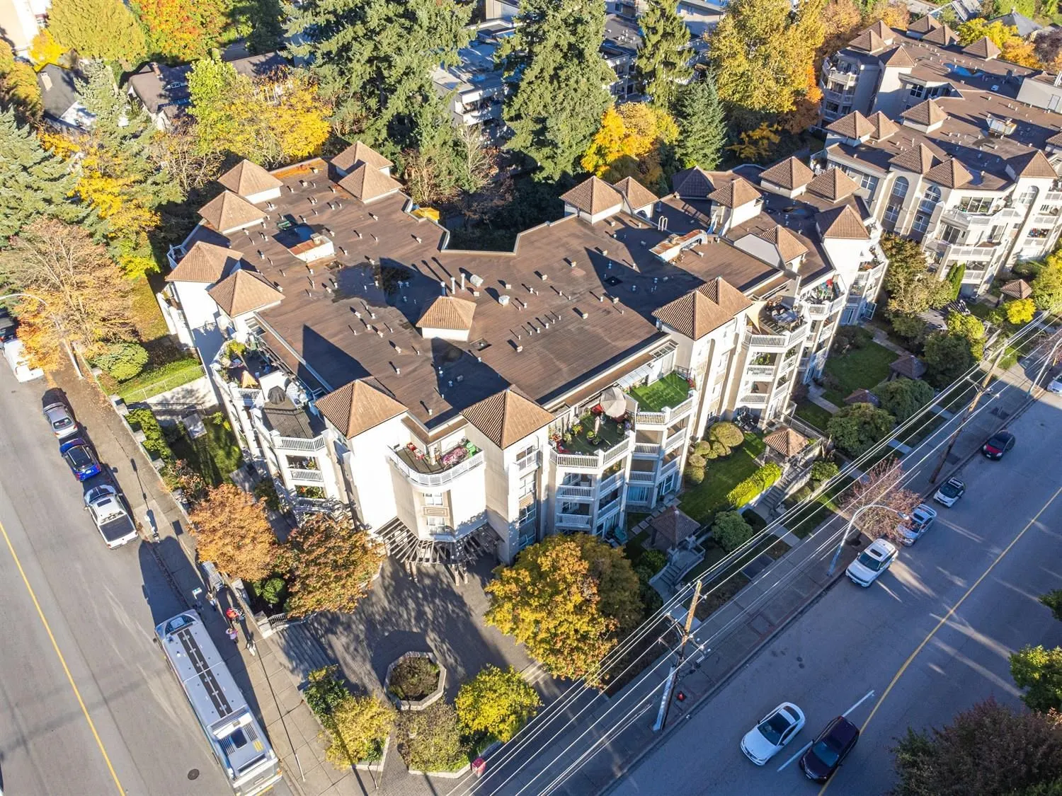 403 1128 Sixth Avenue