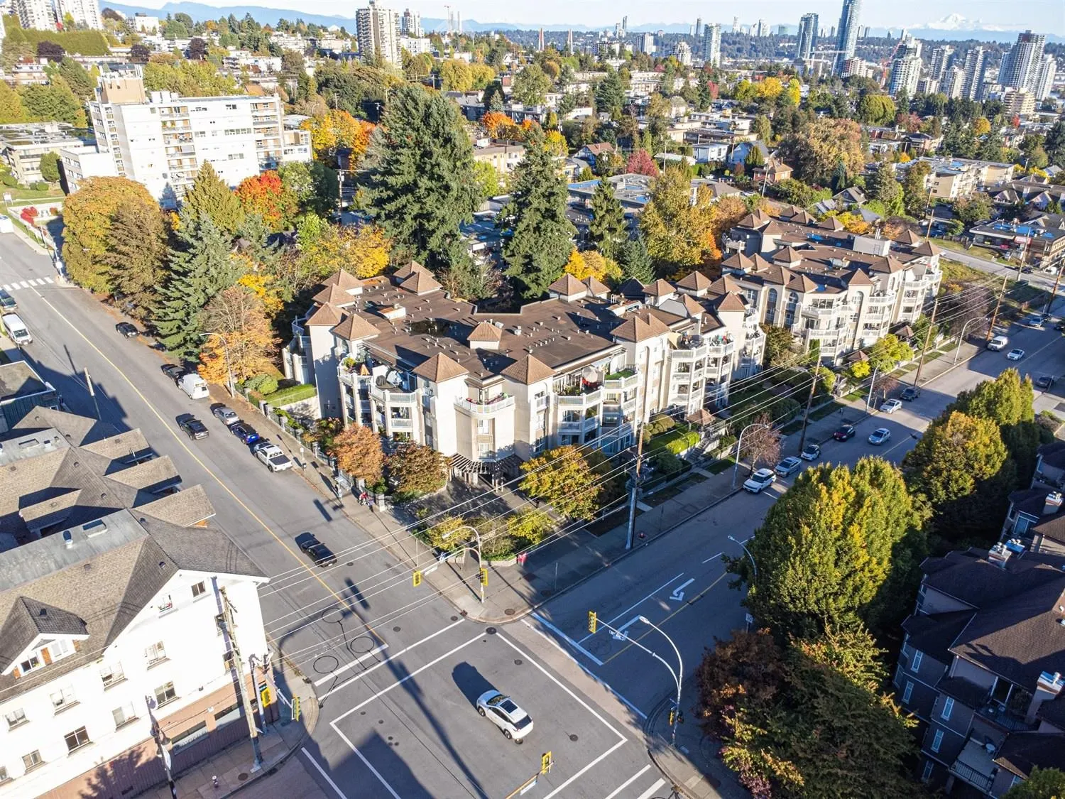 403 1128 Sixth Avenue