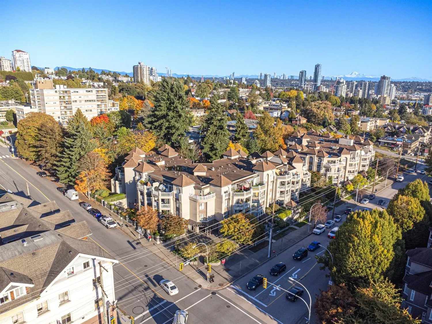 403 1128 Sixth Avenue