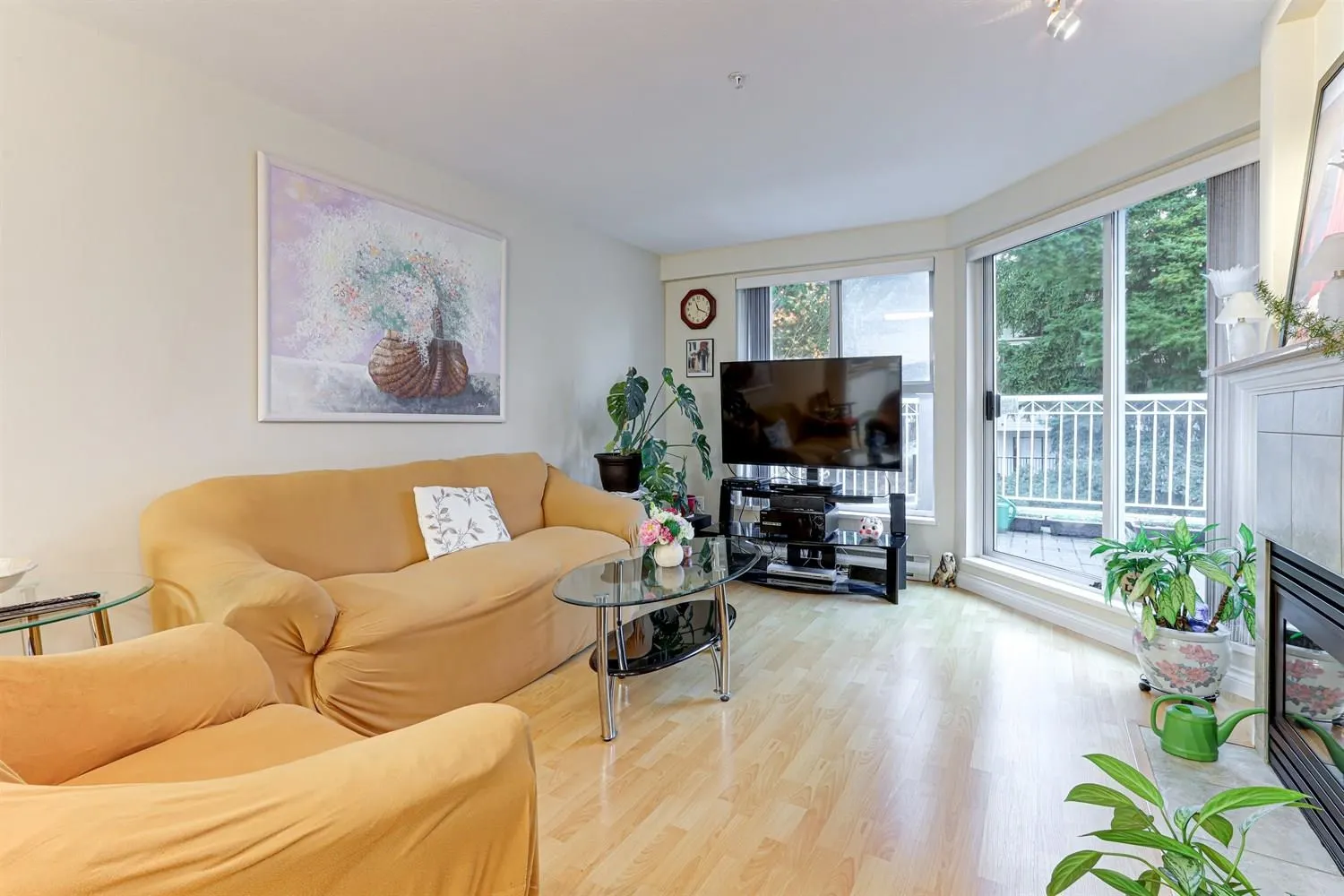 403 1128 Sixth Avenue